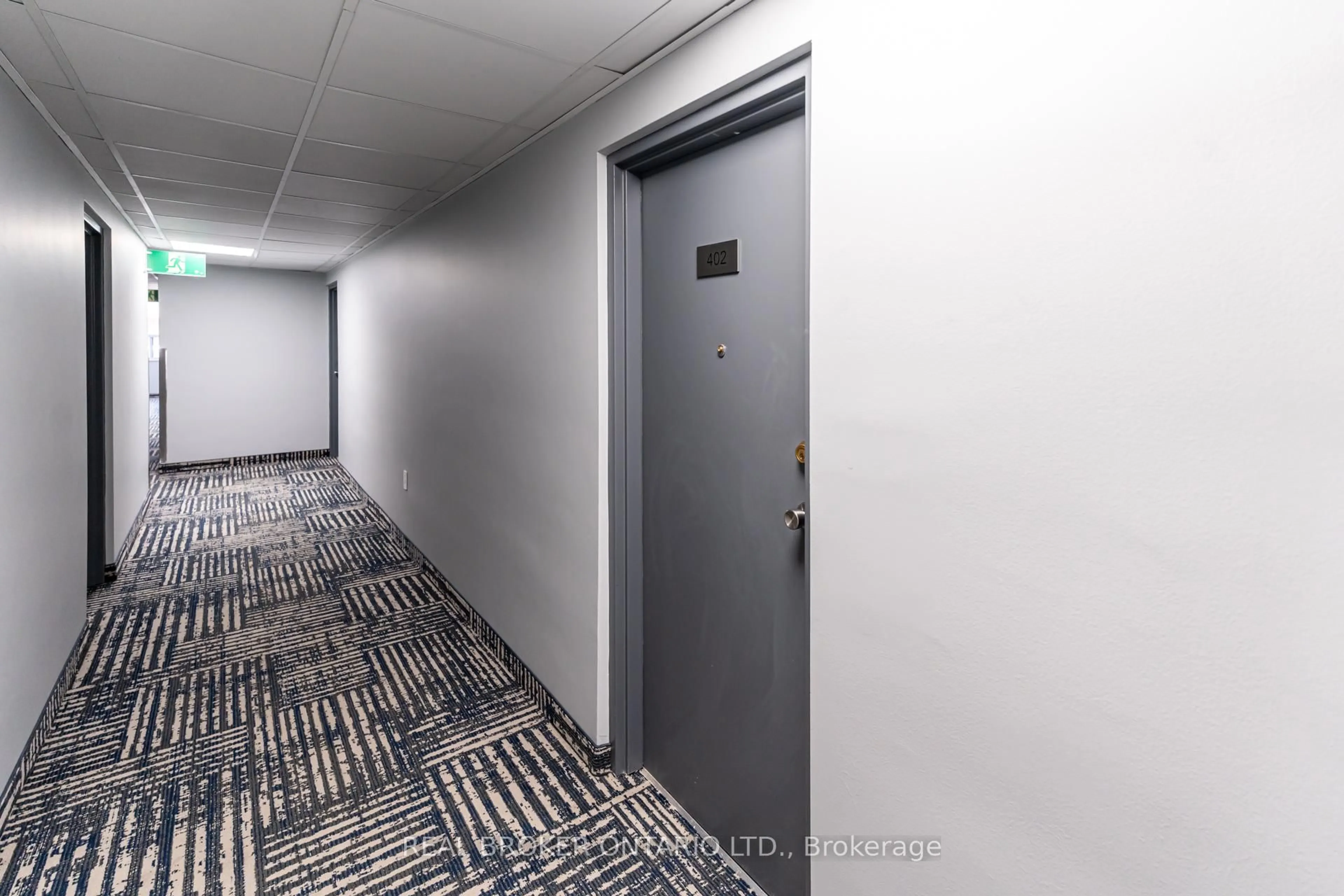 Unknown for 4060 Lawrence Ave #402, Toronto Ontario M1E 4V4