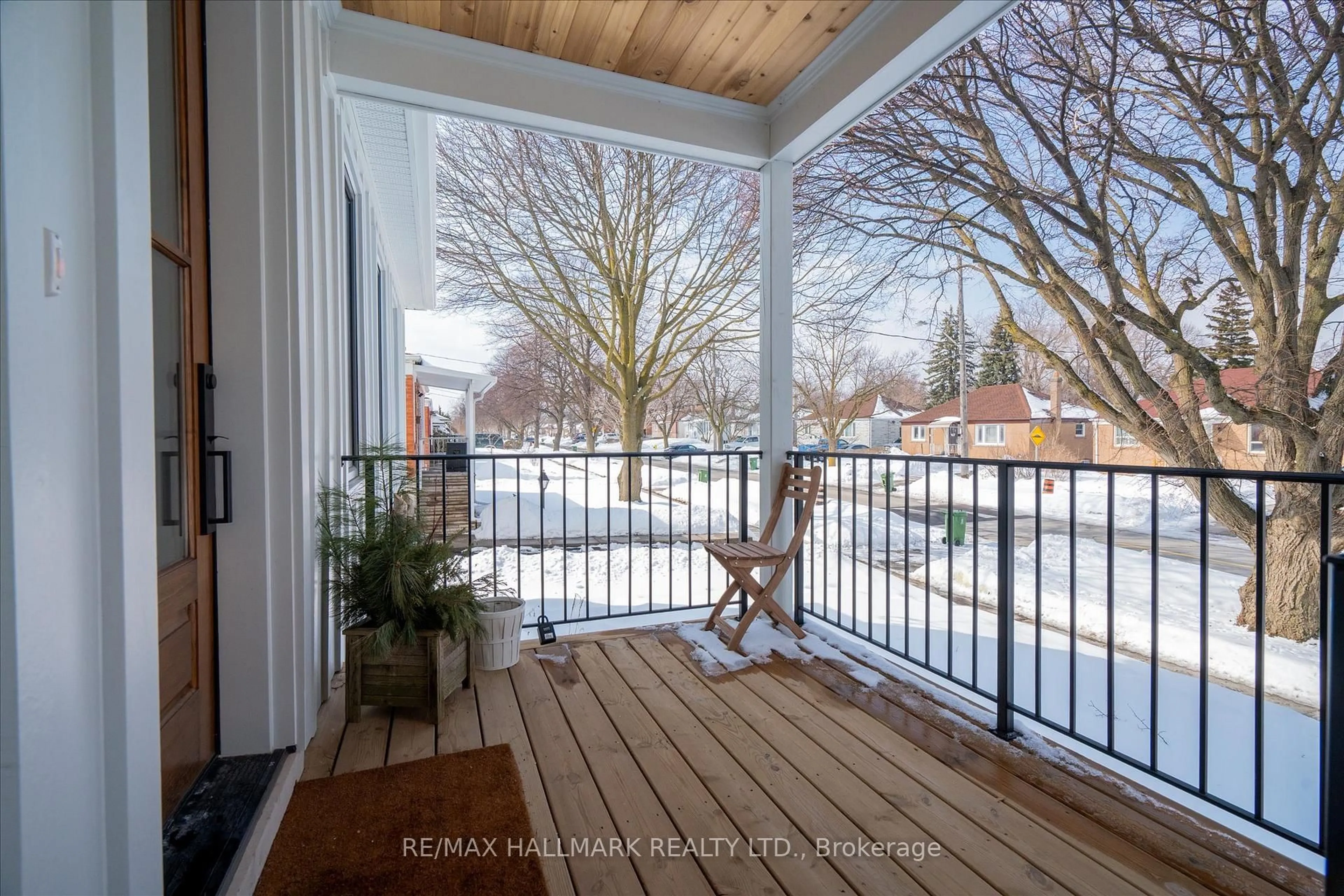 Patio, water/lake/river/ocean view for 45 Boyce Ave, Toronto Ontario M1J 1K4