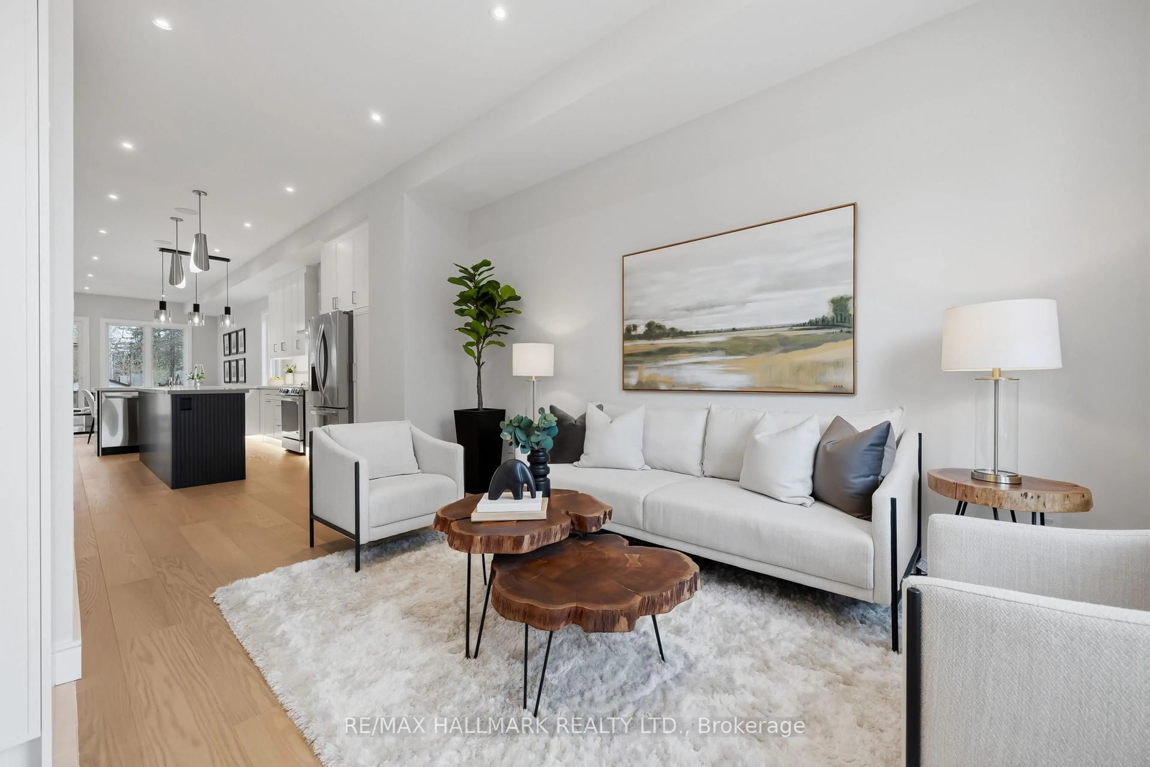 Living room with furniture, unknown for 3A Linton Ave, Toronto Ontario M1N 1W5