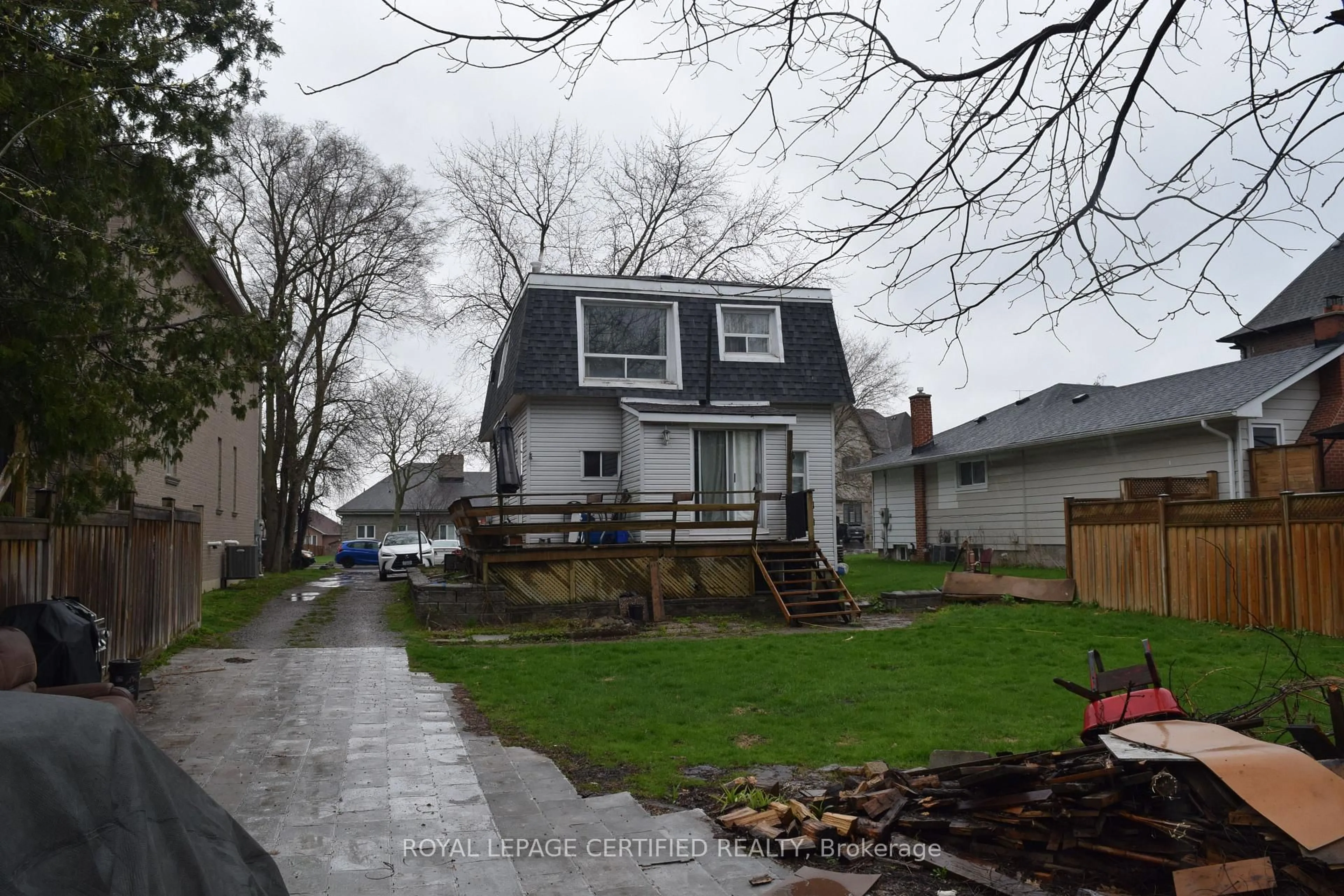 Home with vinyl exterior material, street for 1452 Rosebank Rd, Pickering Ontario L1V 1P4