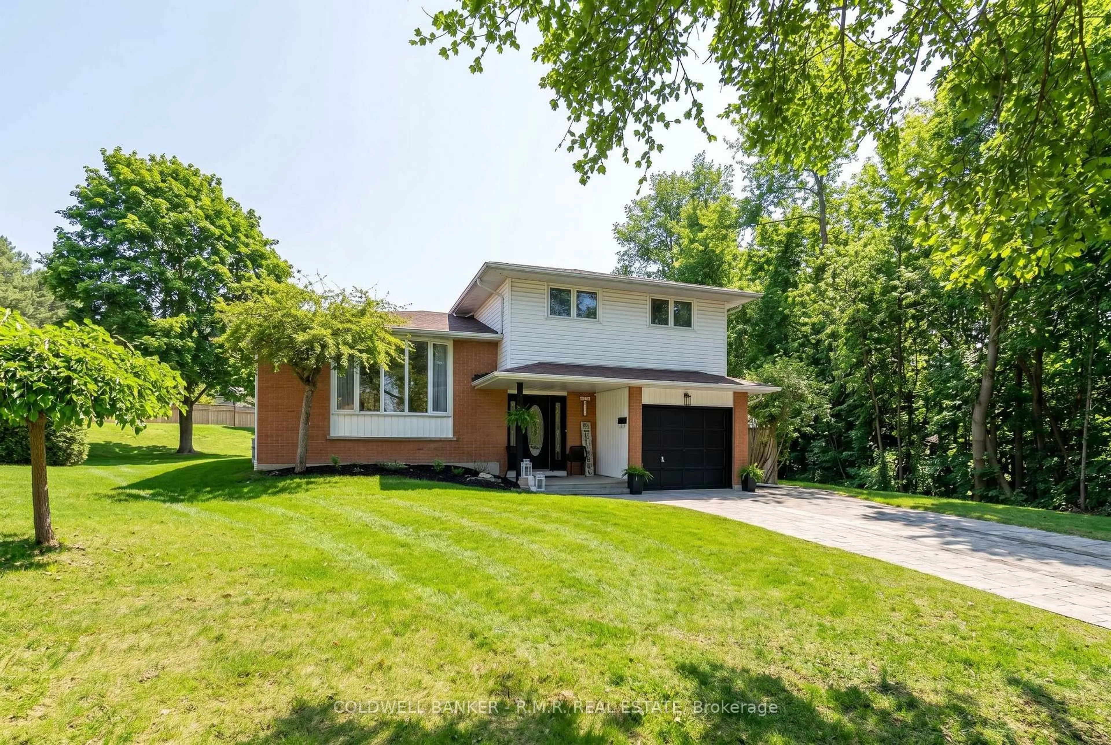 Home with brick exterior material, street for 1168 Old Pye Crt, Oshawa Ontario L1G 7N8