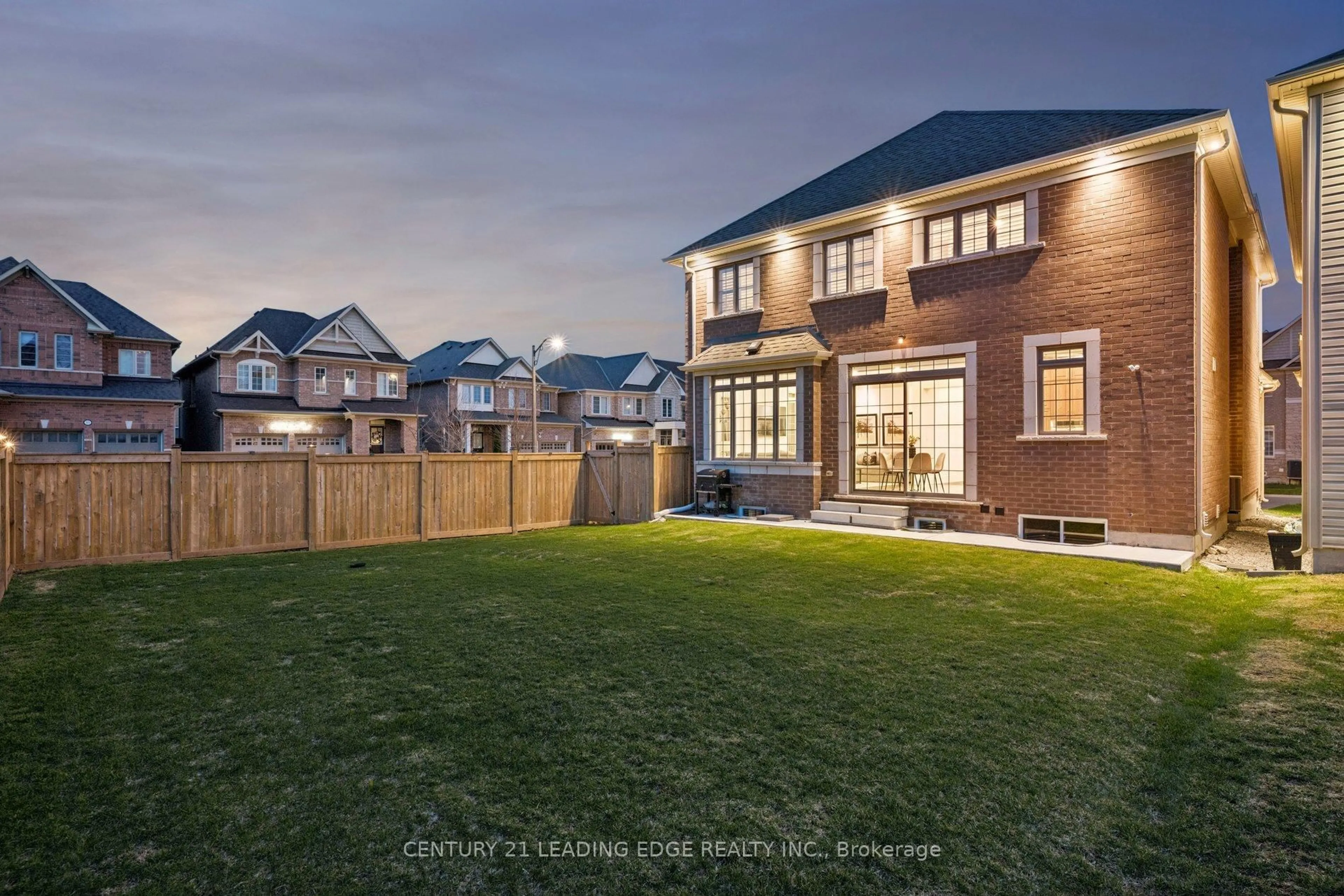 Unknown for 2636 Craftsman Dr, Oshawa Ontario L1L 0M3