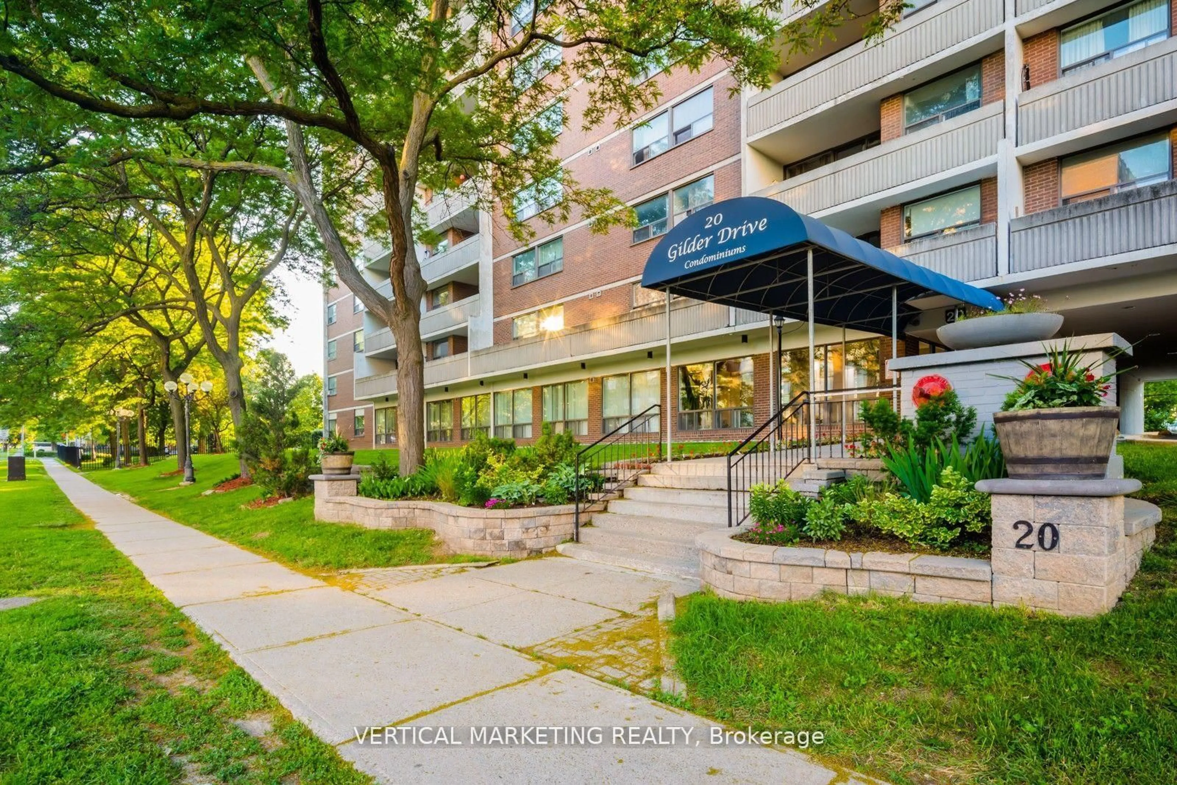 Patio, street for 20 Gilder Dr #Ph 06, Toronto Ontario M1K 5E1