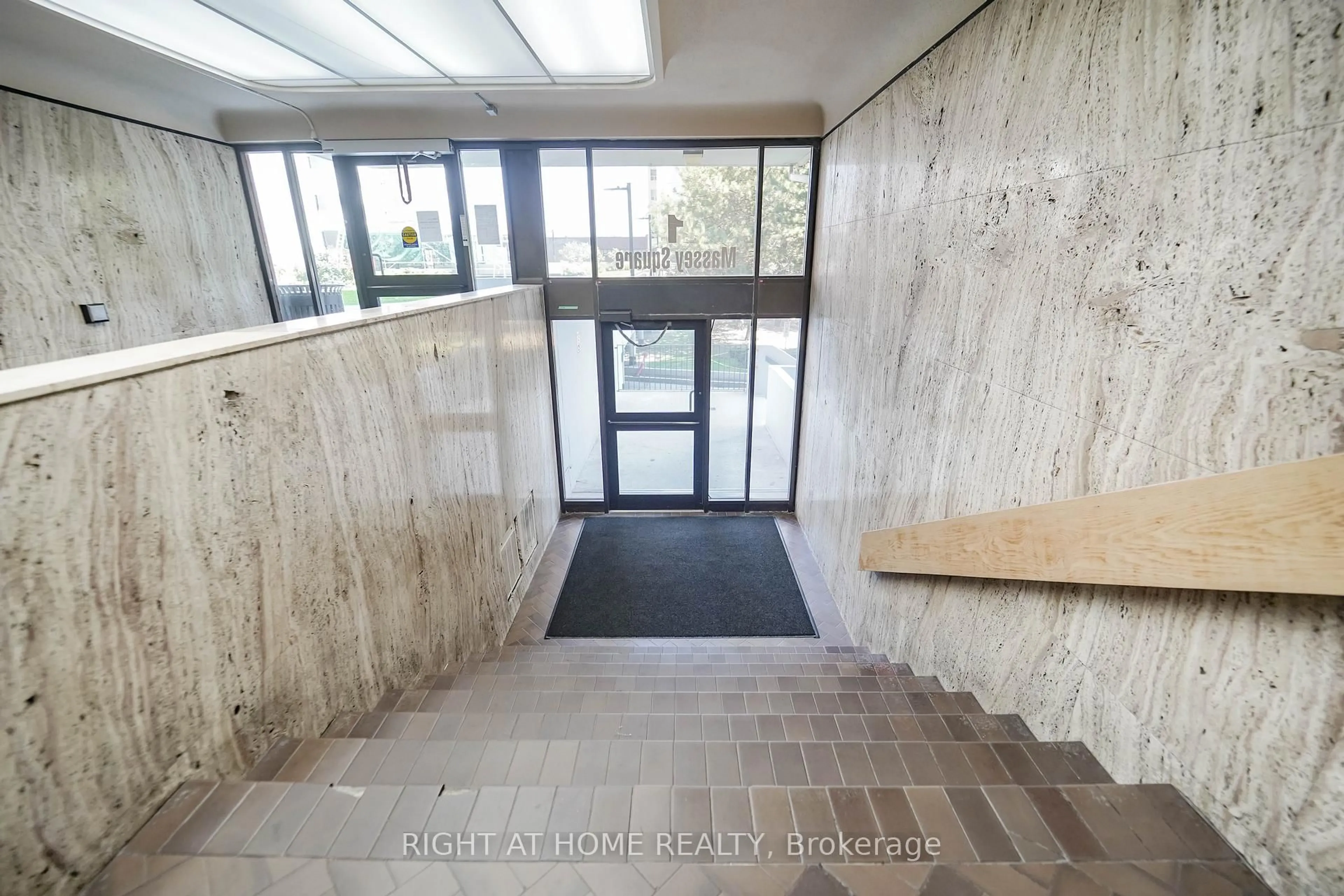 Indoor foyer for 1 Massey Sq #1611, Toronto Ontario M4C 5L4