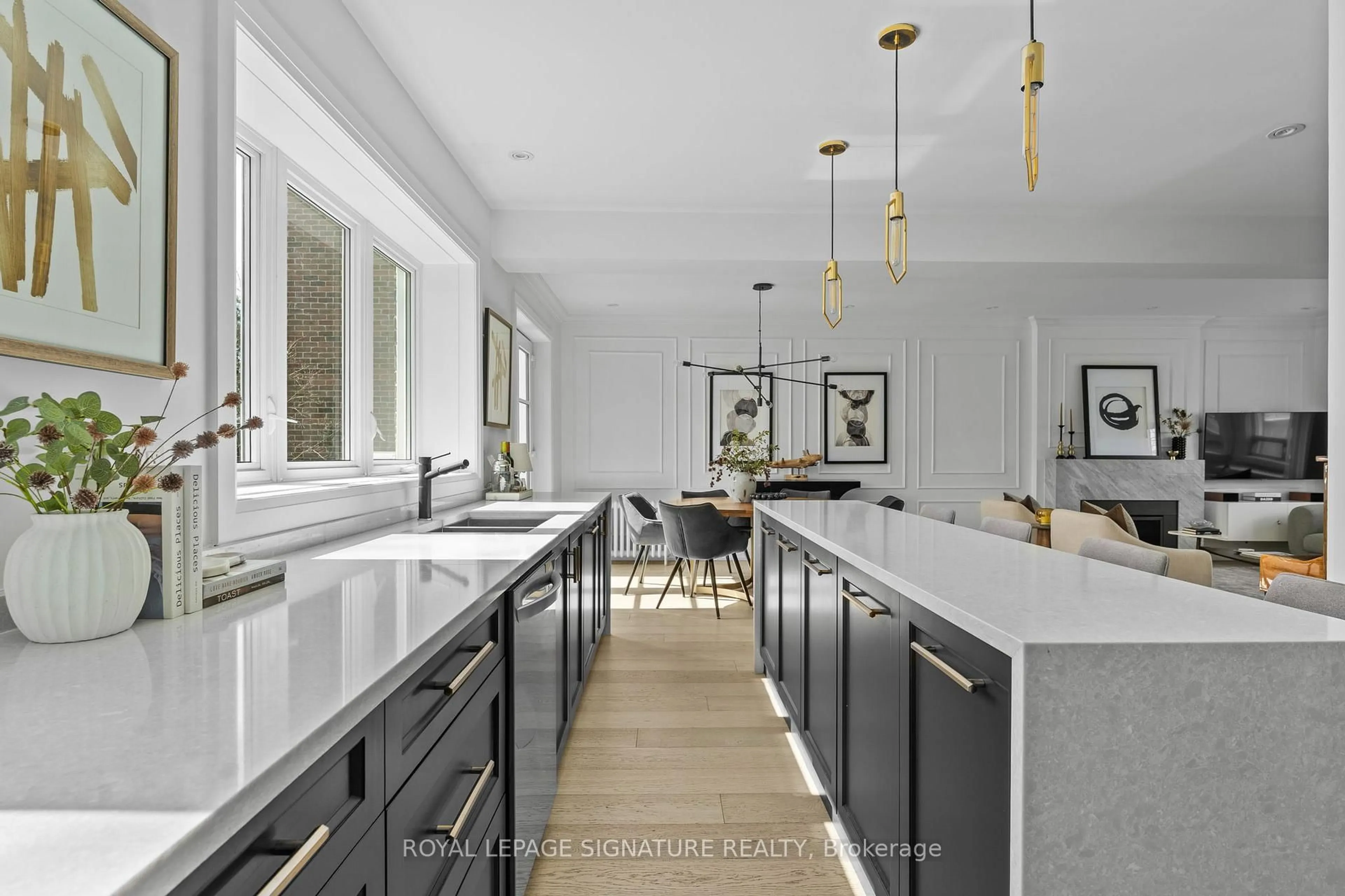 Contemporary kitchen, ceramic/tile floor for 47 Don Valley Dr, Toronto Ontario M4K 2J1