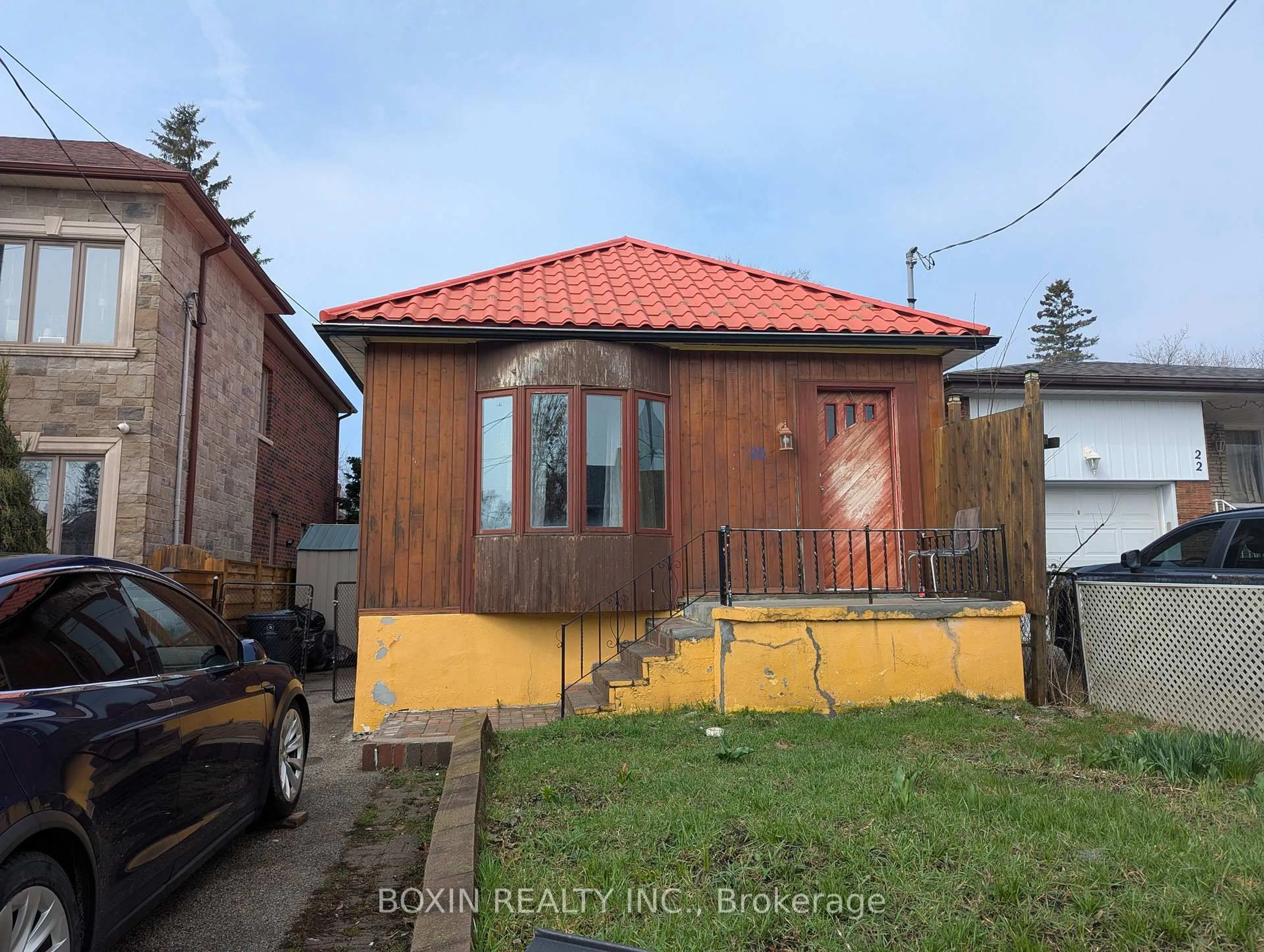 Shed for 20 Sandown Ave, Toronto Ontario M1N 3V9