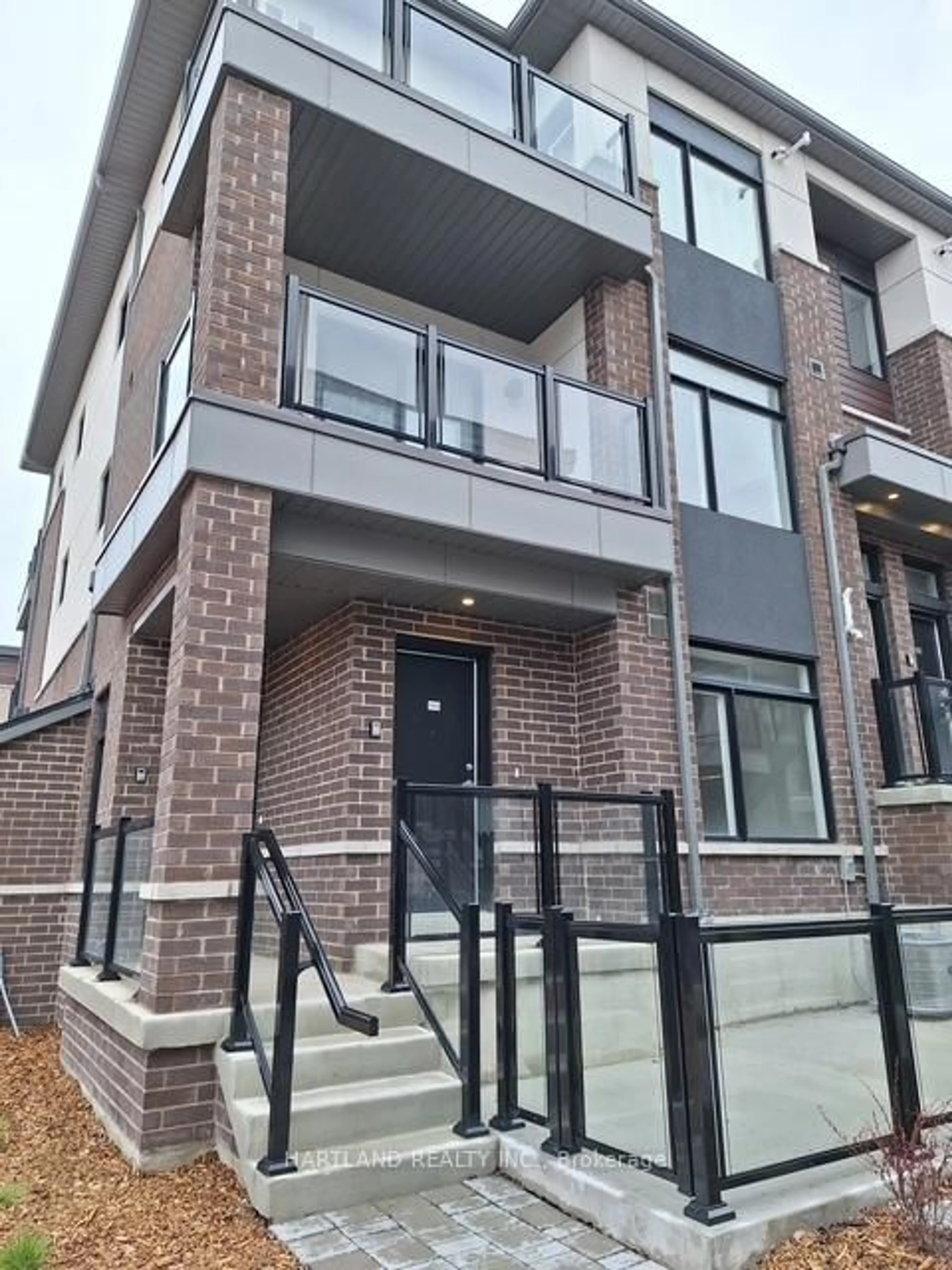 Home with brick exterior material, unknown for 1695 Dersan St #1303, Pickering Ontario L1X 0S9