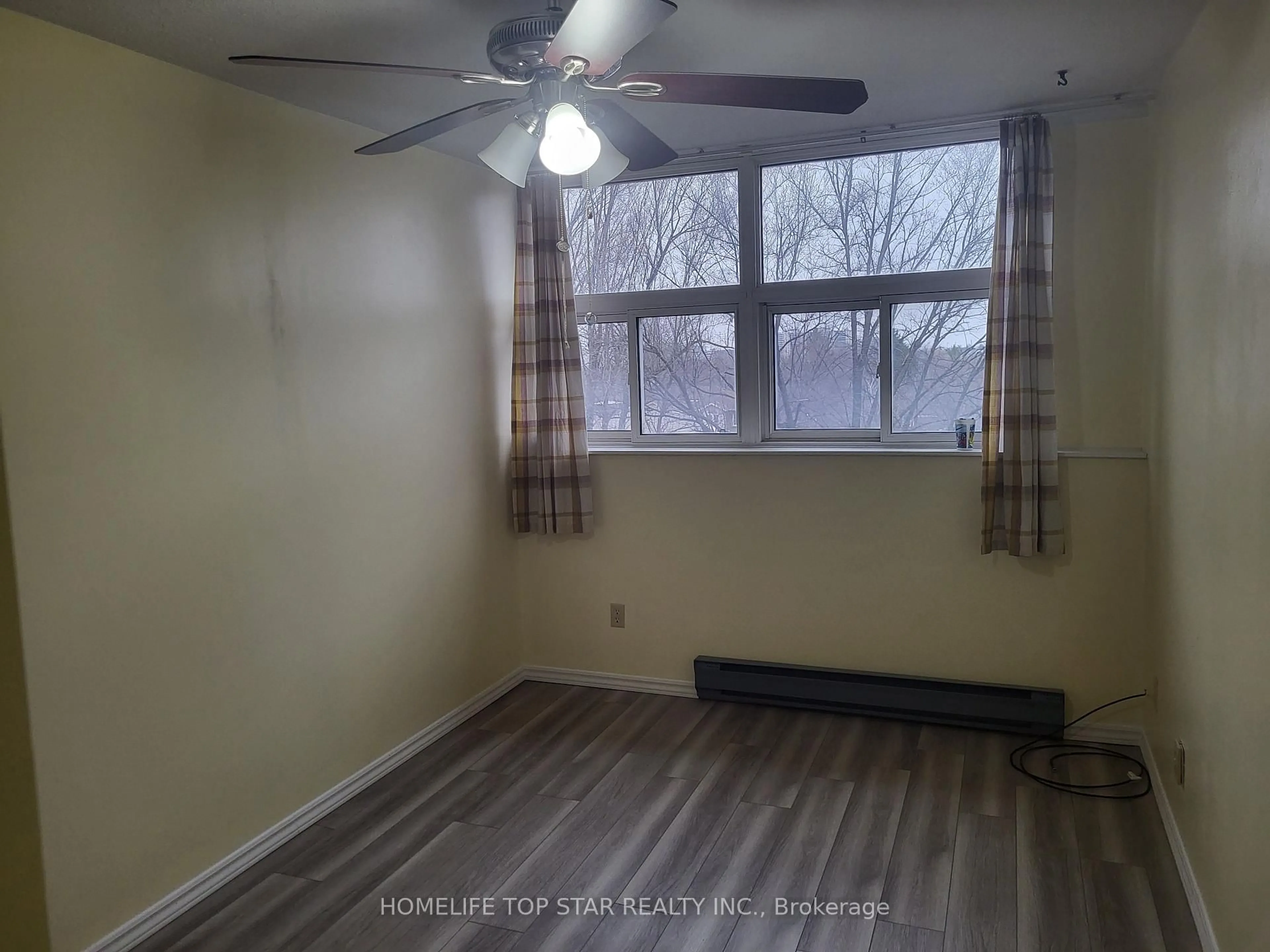 A pic of a room for 3765 Sheppard Ave #204, Toronto Ontario M1T 3R7