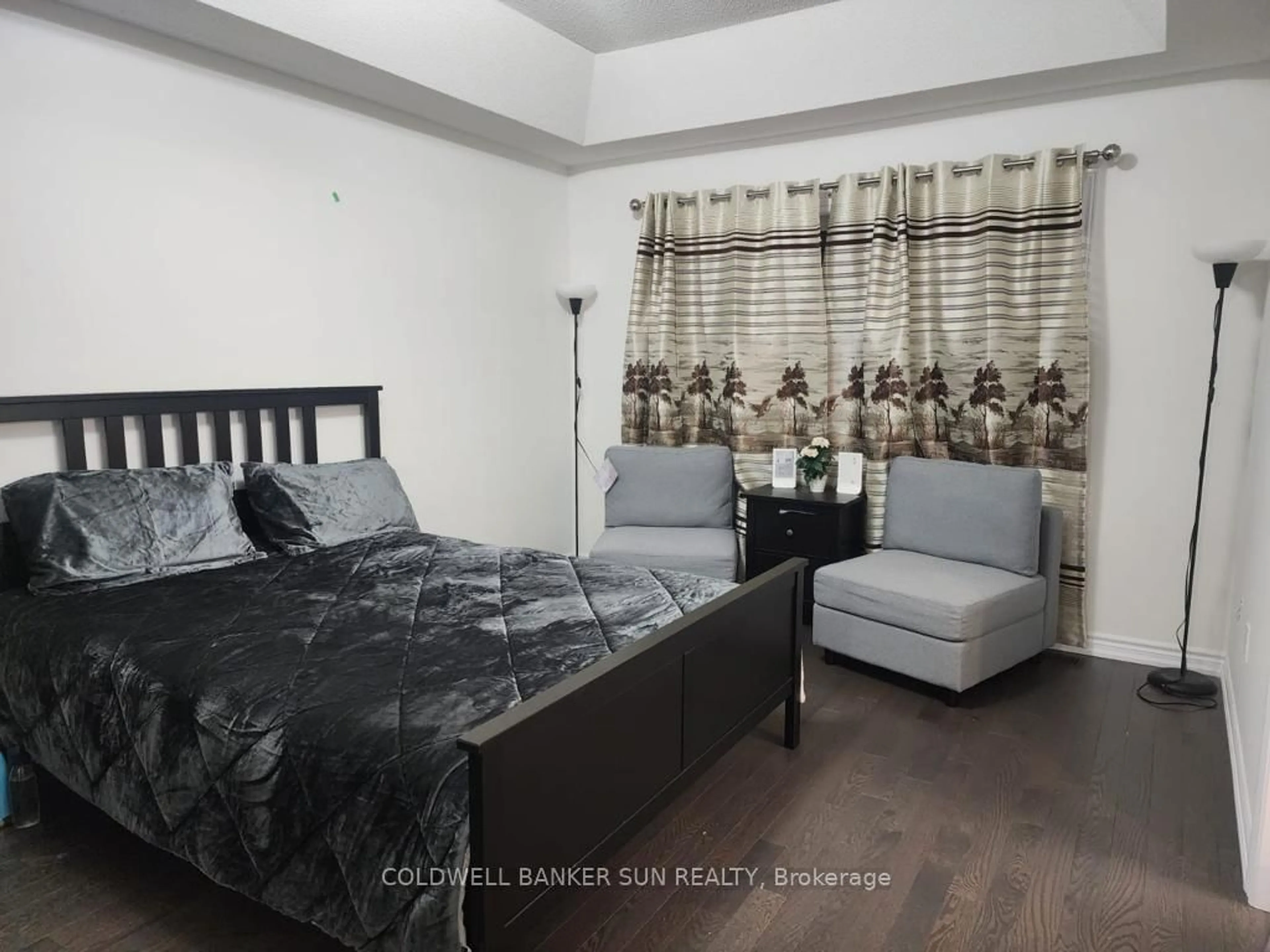 Bedroom with bed, unknown for 62 Swordfish Dr, Whitby Ontario L1P 1Y5
