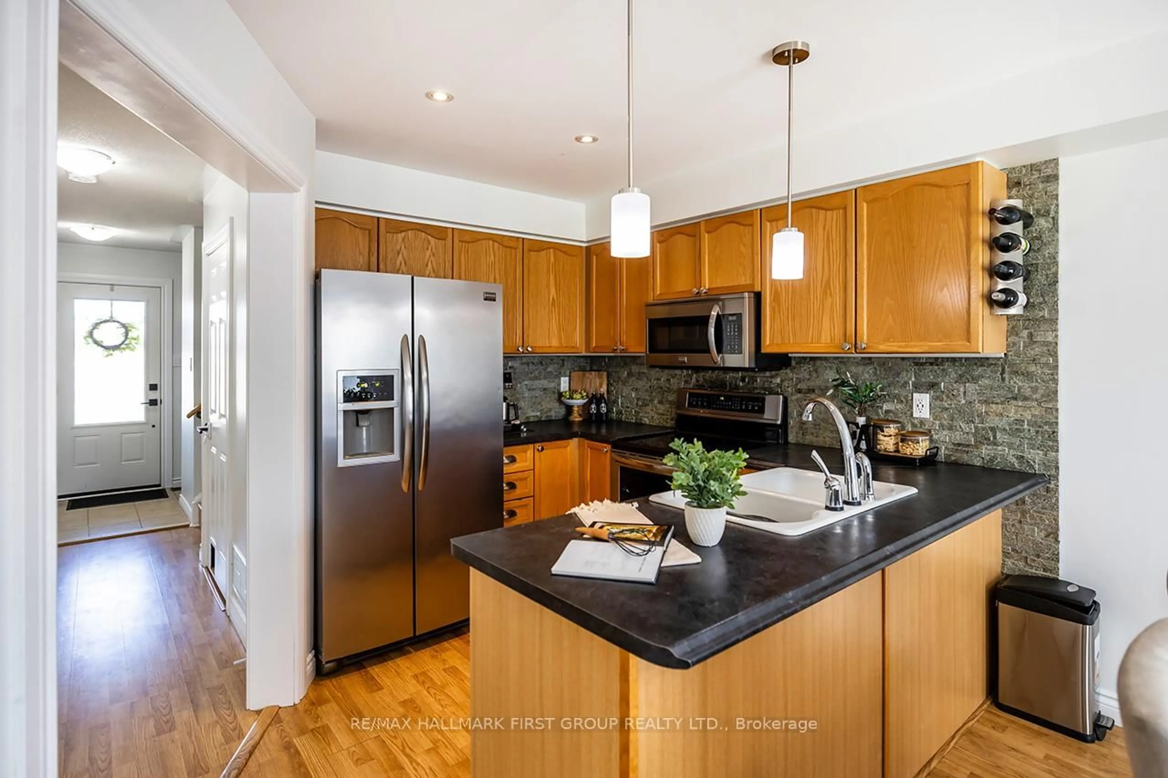 Unknown for 46 Steinway Dr, Scugog Ontario L9L 1V3