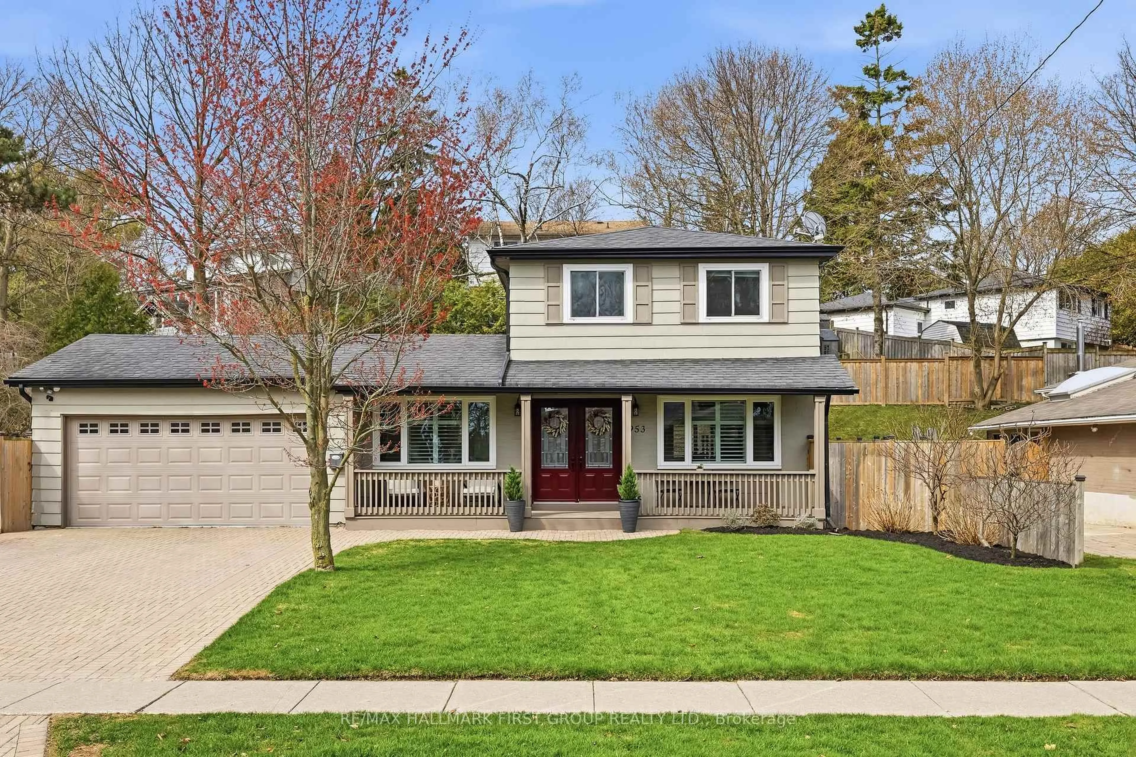 Home with brick exterior material, street for 953 Vistula Dr, Pickering Ontario L1W 2L7