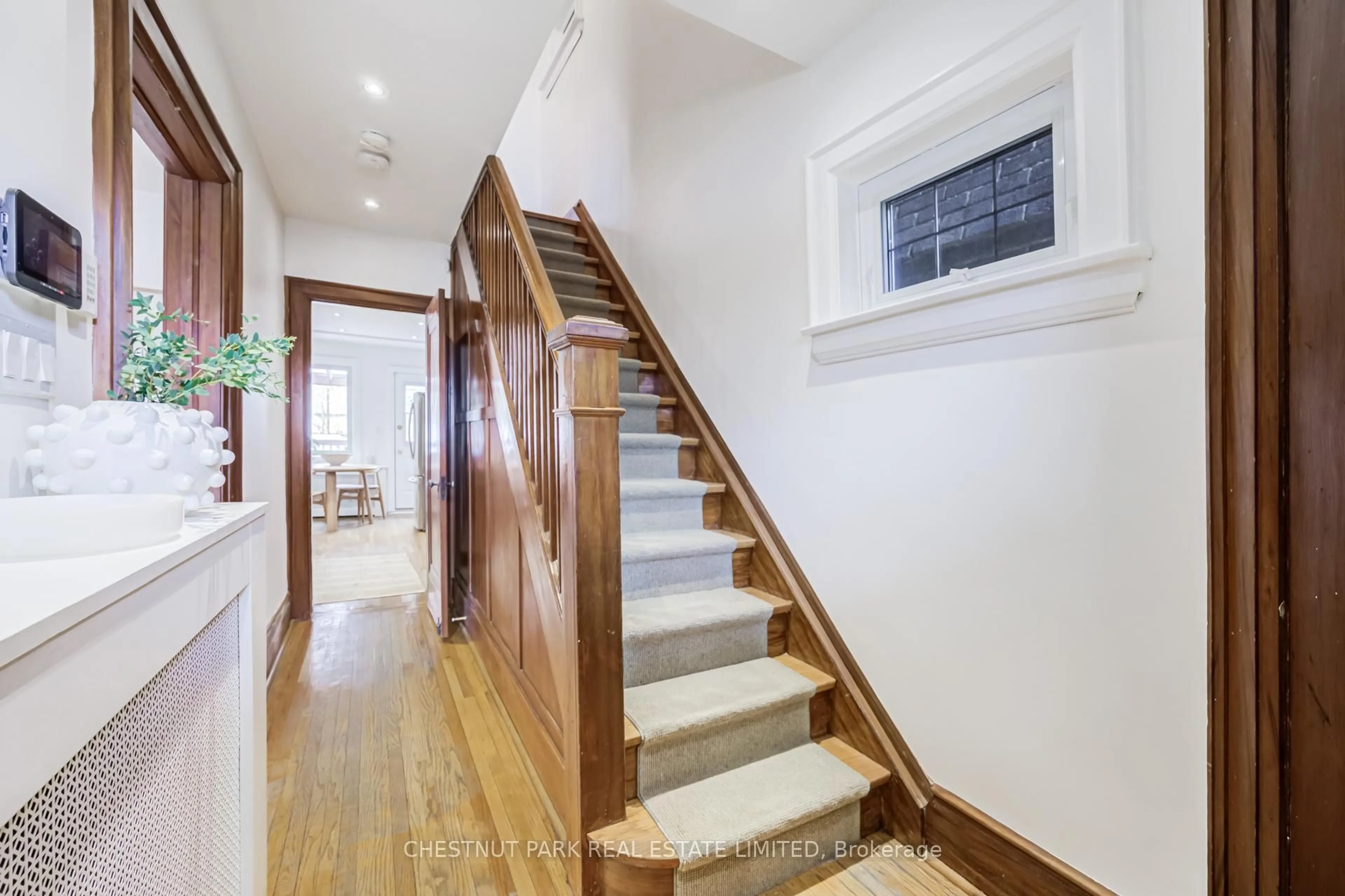 Unknown for 59 Chilton Rd, Toronto Ontario M4J 3C7