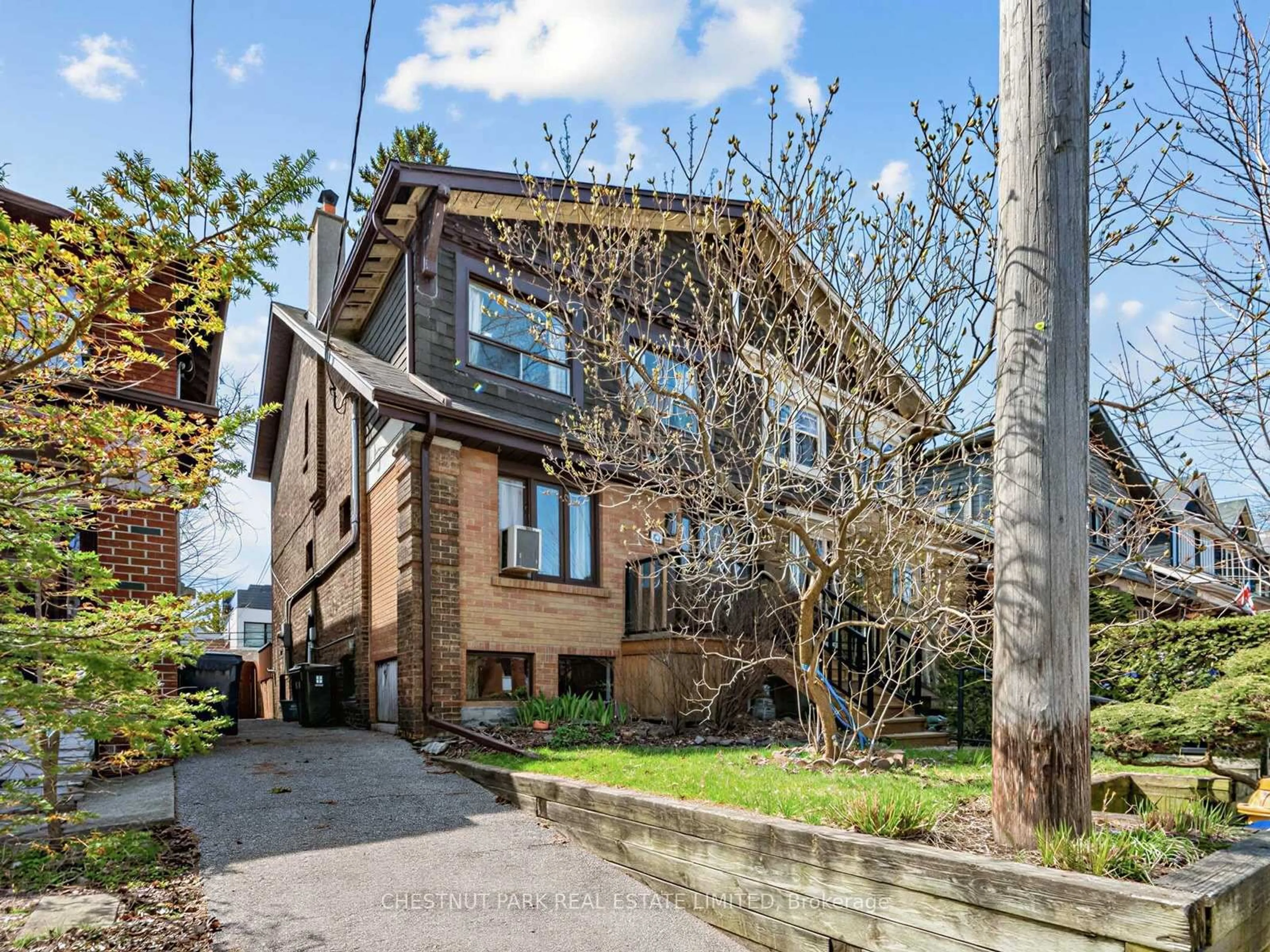 Home with brick exterior material, street for 92 Scarboro Beach Blvd, Toronto Ontario M4E 2X1