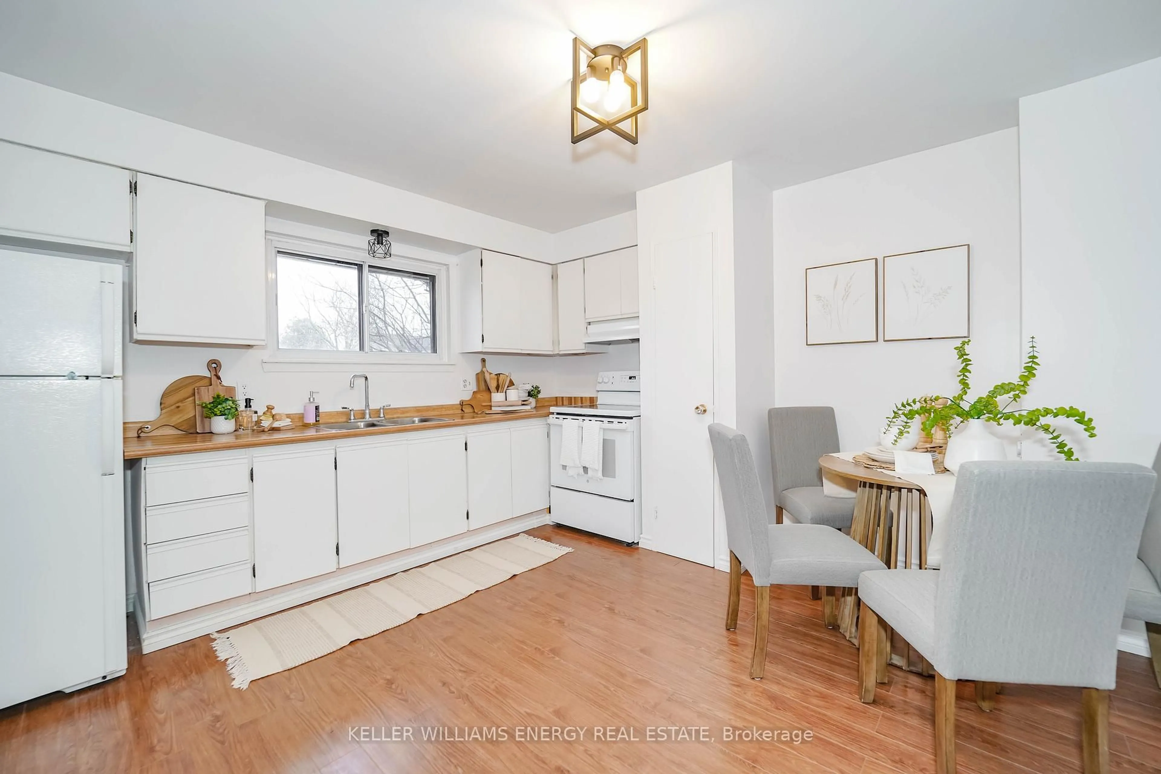 Unknown for 1333 Mary St #39, Oshawa Ontario L1G 6Z3