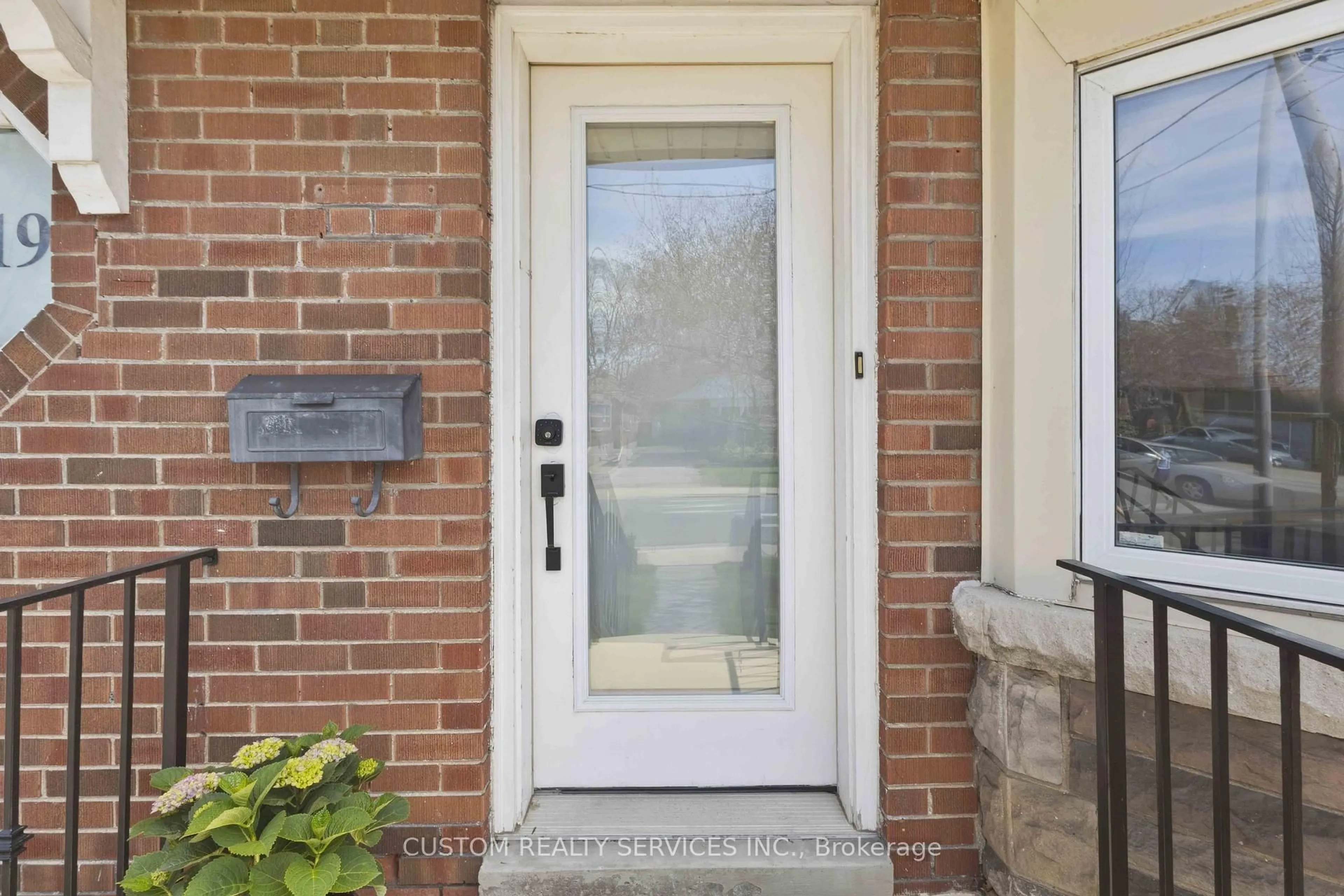 Unknown for 1119 Greenwood Ave, Toronto Ontario M4J 4E5