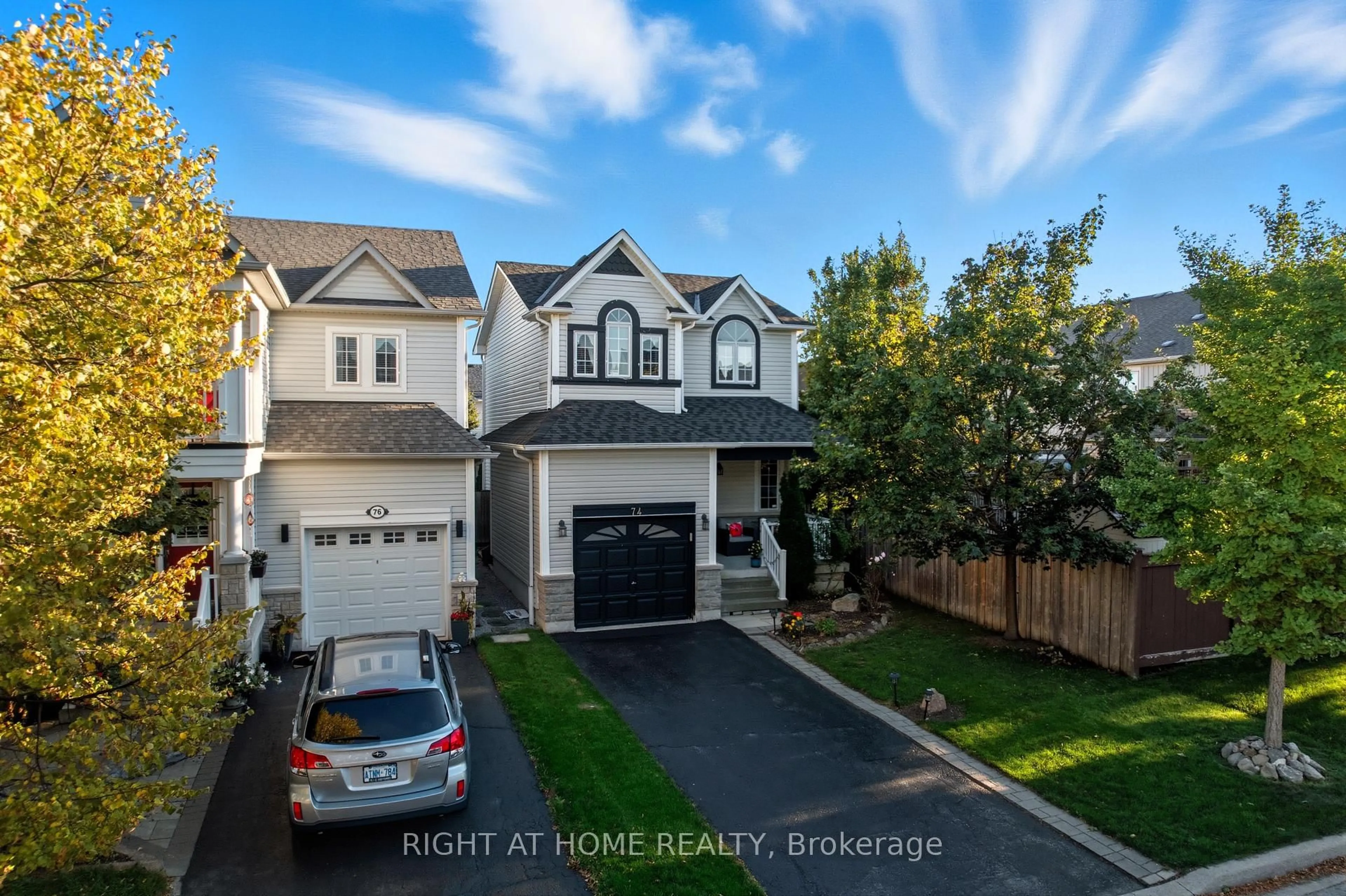 Unknown for 74 Northgrove Cres, Whitby Ontario L1M 2M9