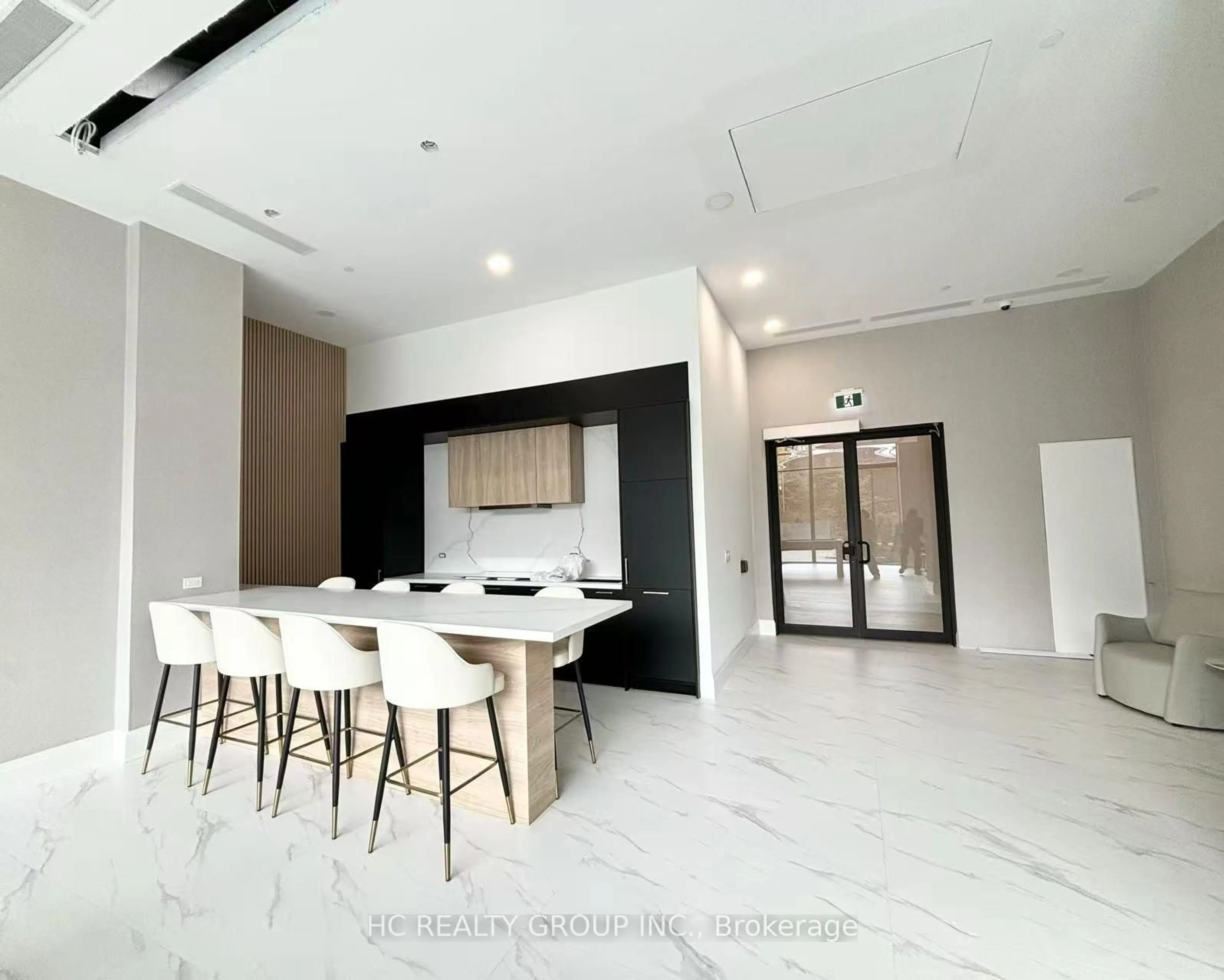 Unknown for 3421 Sheppard Ave #A302, Toronto Ontario M1T 3K5