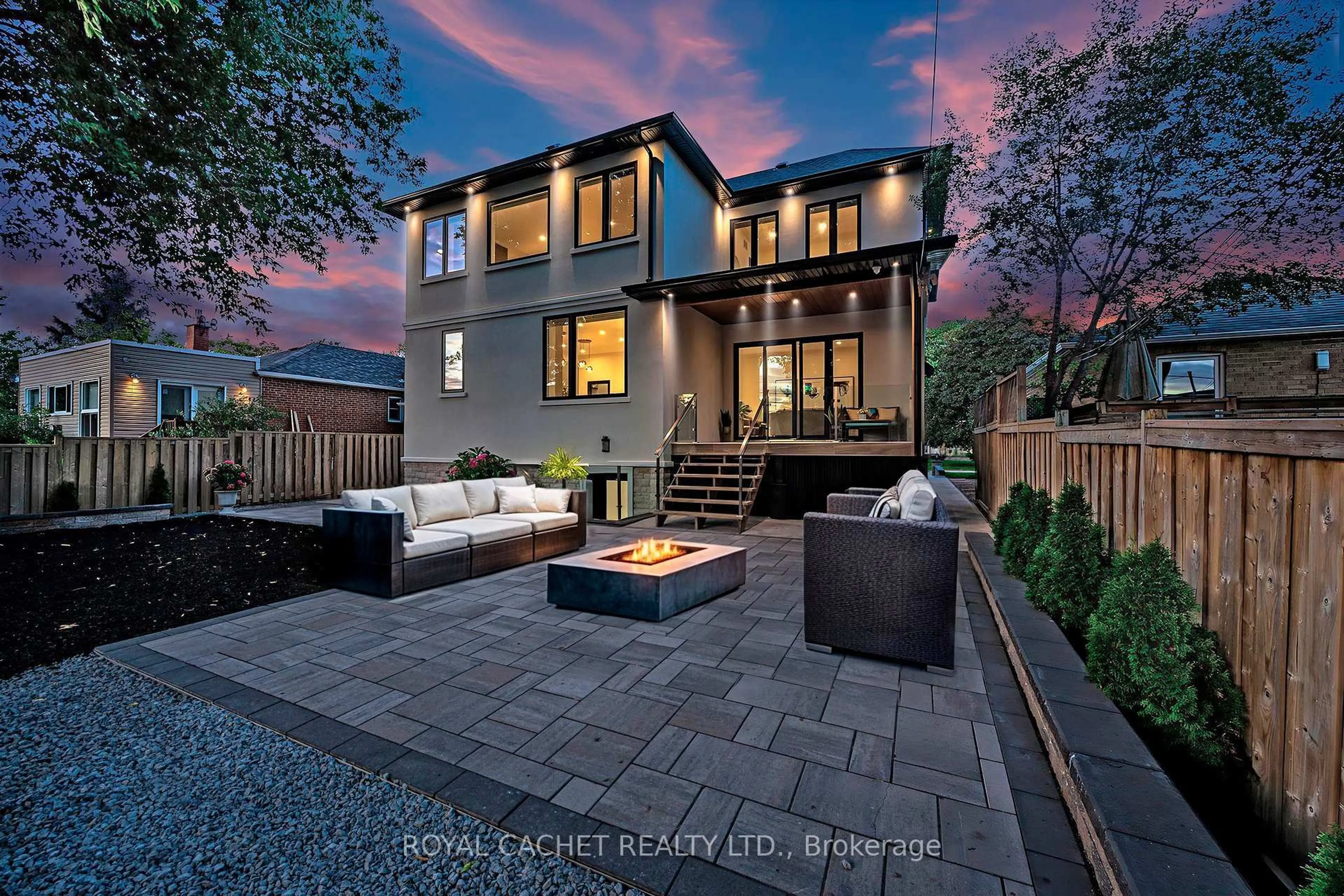 Patio, street for 18 Ivorwood Cres, Toronto Ontario M1R 2X4