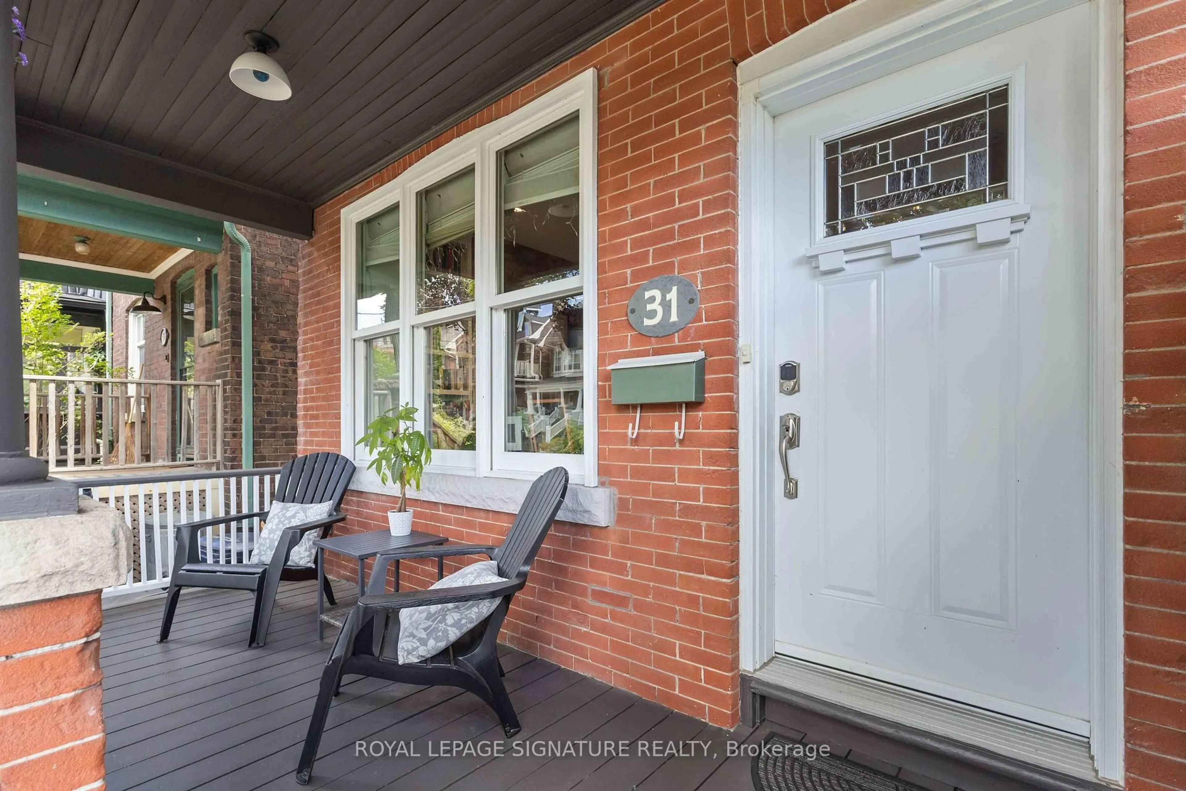 Home with brick exterior material, street for 31 Hampton Ave, Toronto Ontario M4K 2Y5