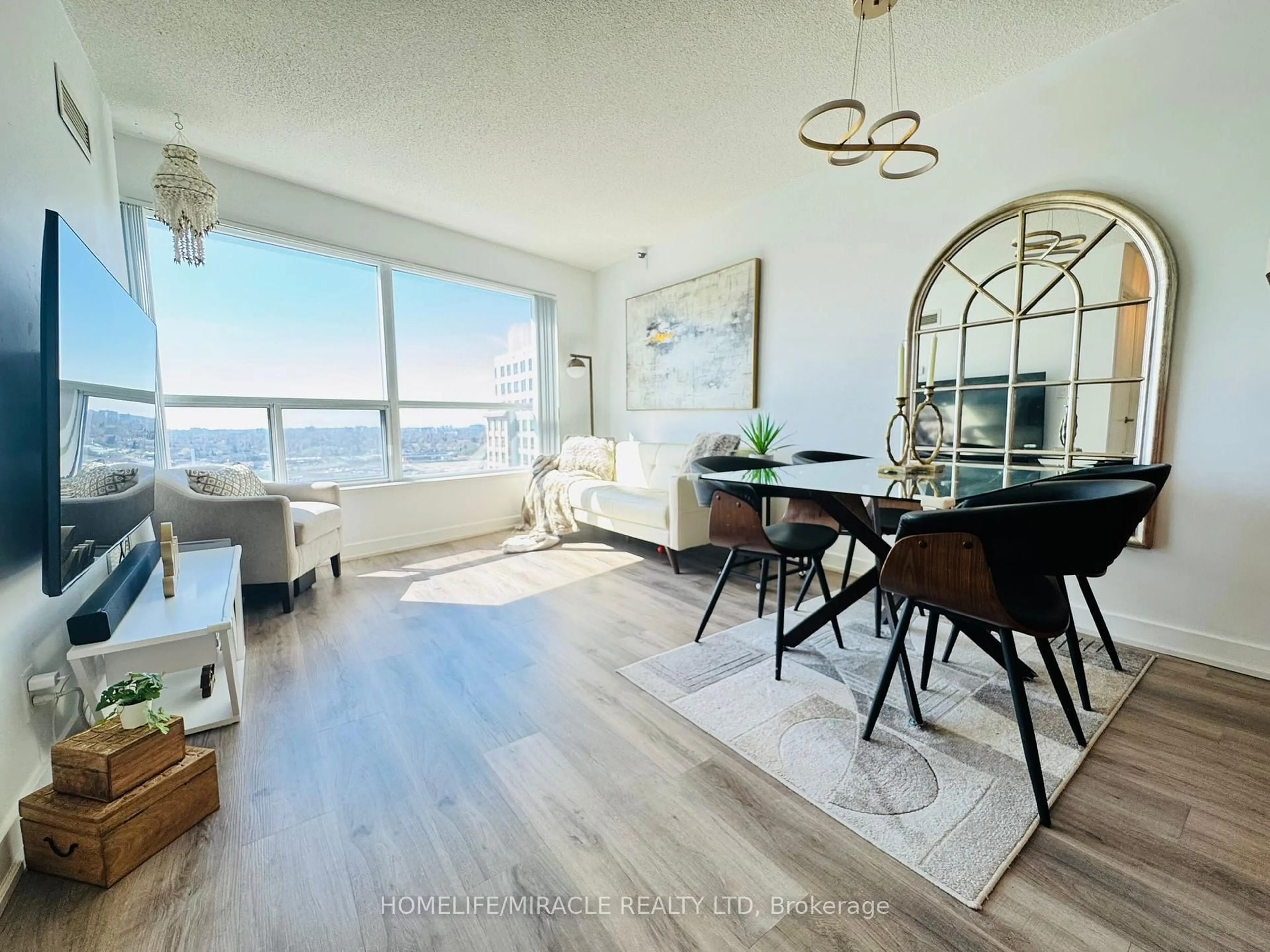 Unknown for 36 Lee Centre Dr #2106, Toronto Ontario M1H 3K2