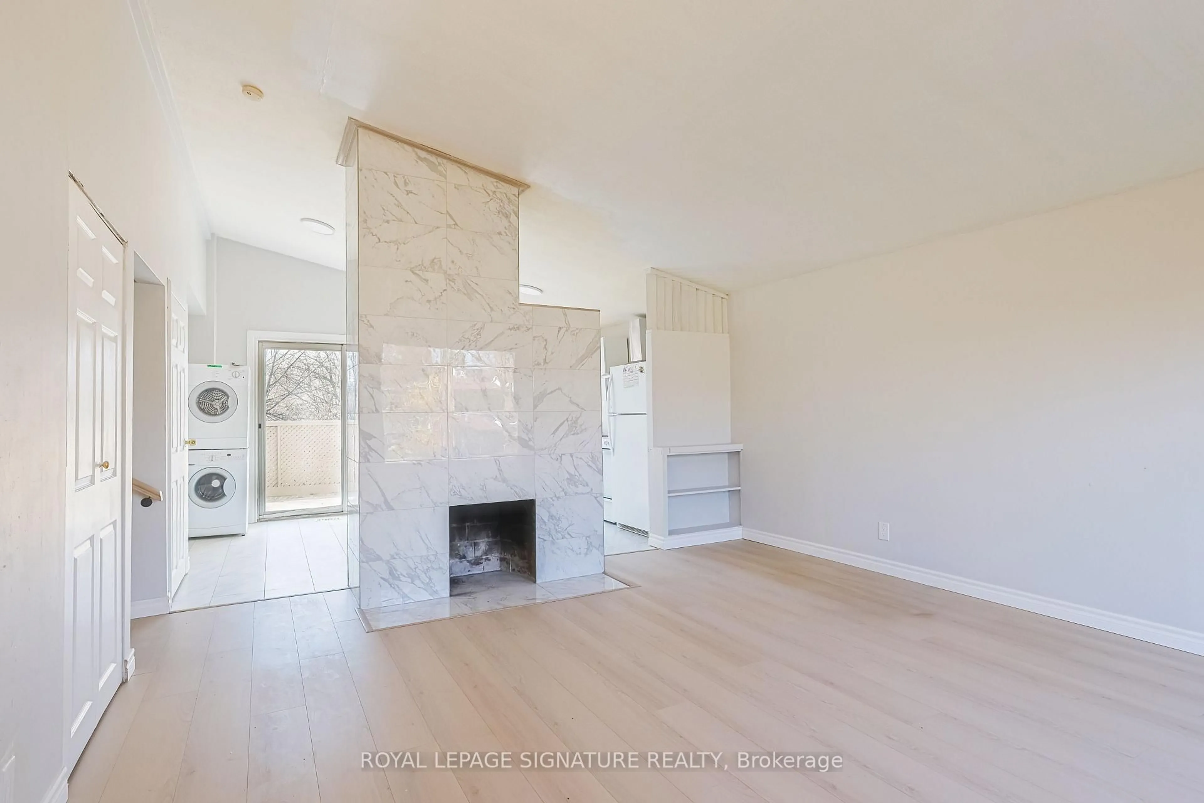 A pic of a room for 14 Benadair Crt, Toronto Ontario M1H 1K5