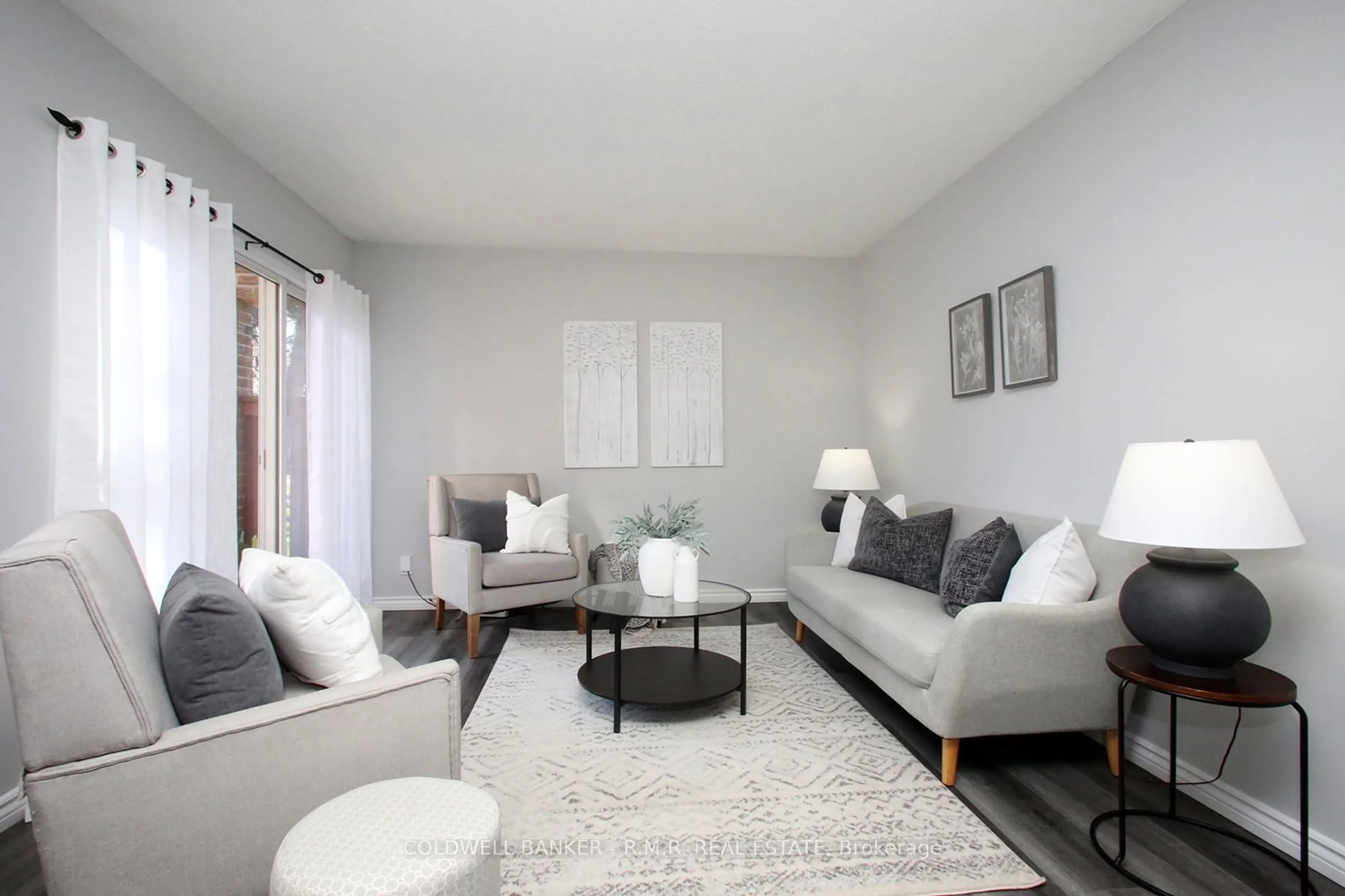 Living room with furniture, unknown for 109 Dovedale Dr #48, Whitby Ontario L1N 1Z7