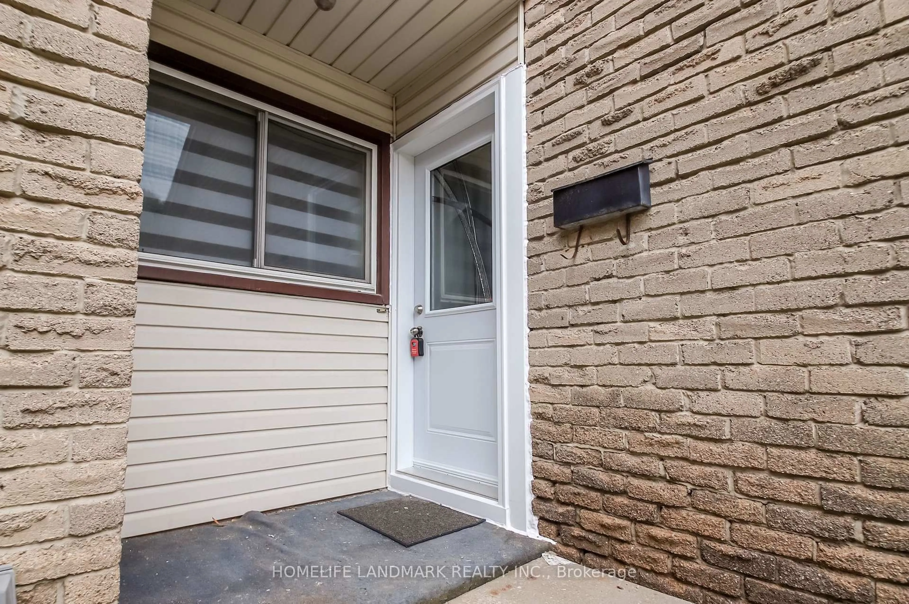 Indoor entryway for 4-50 Silverbell Grve, Toronto Ontario M1B 2L7