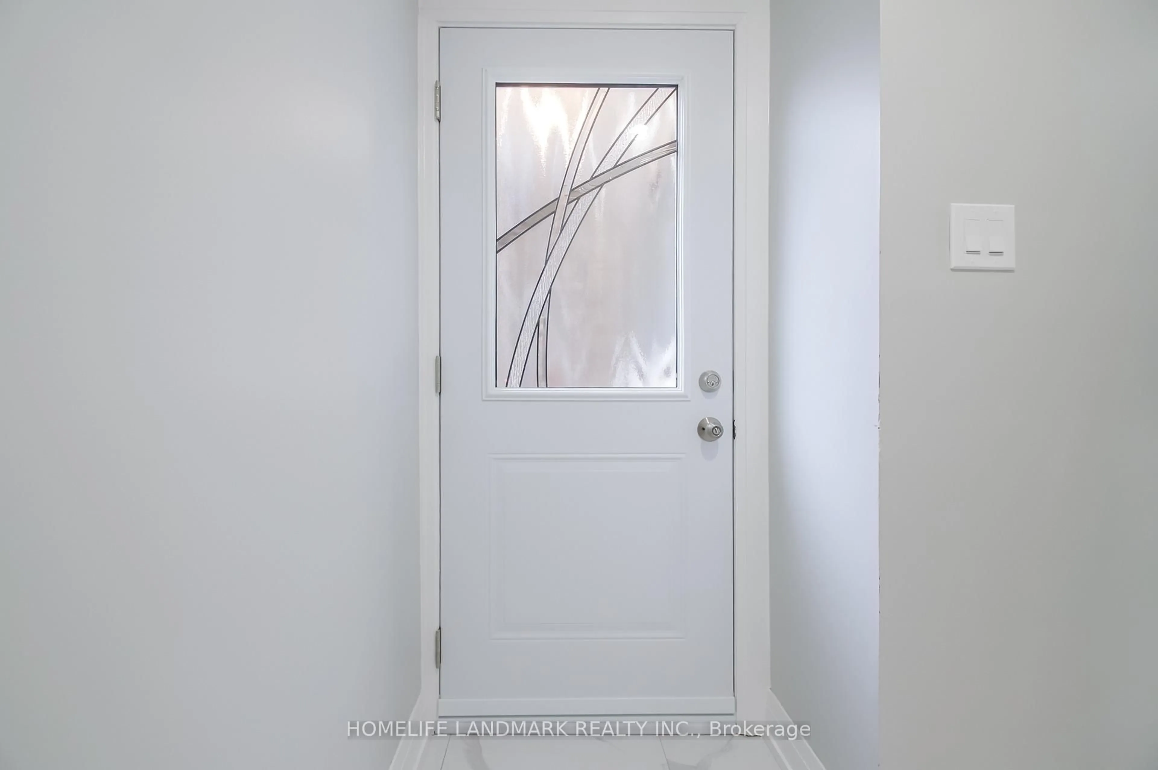 Indoor entryway for 4-50 Silverbell Grve, Toronto Ontario M1B 2L7