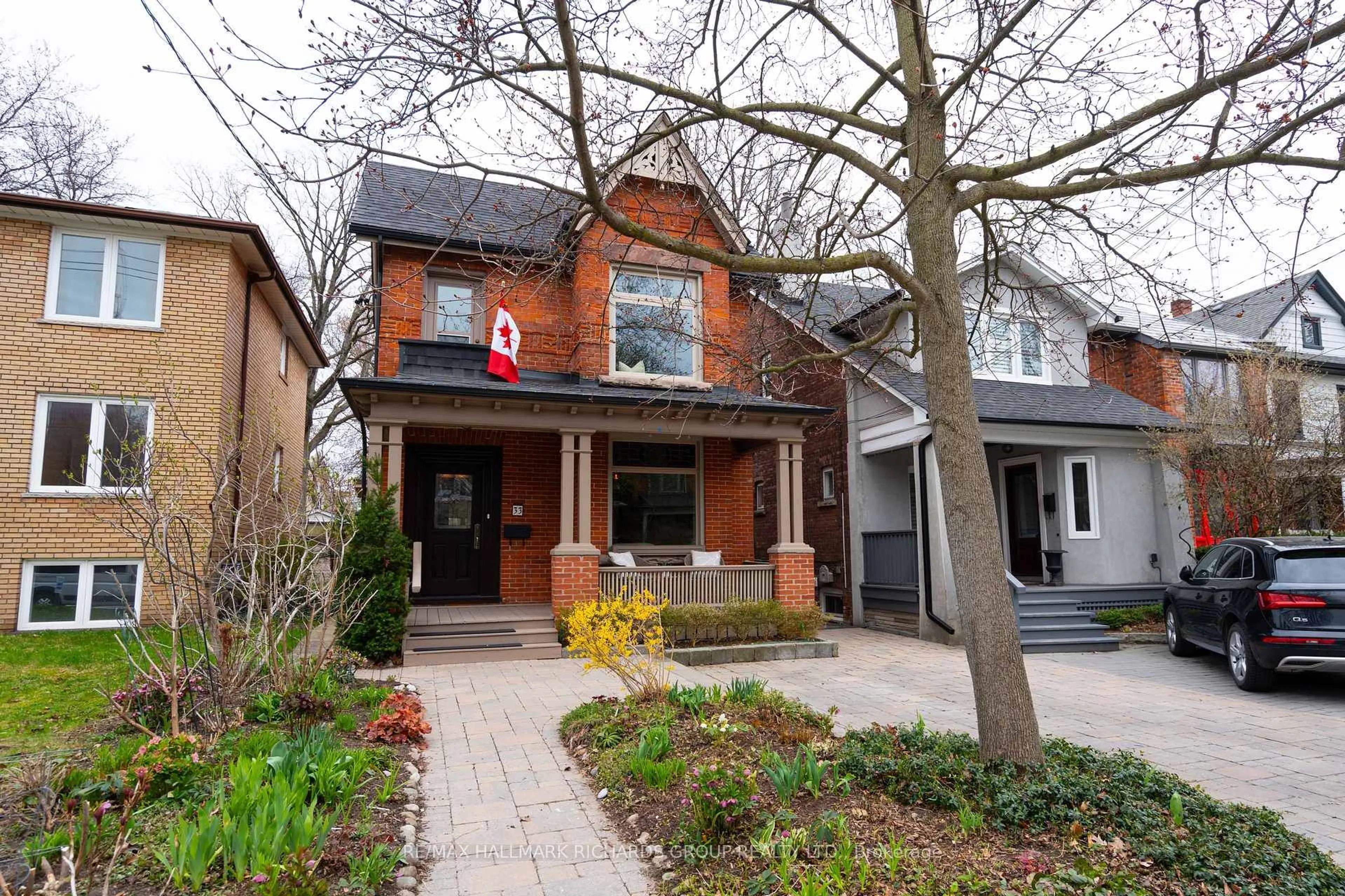 Home with brick exterior material, street for 33 Swanwick Ave, Toronto Ontario M4E 1Z2
