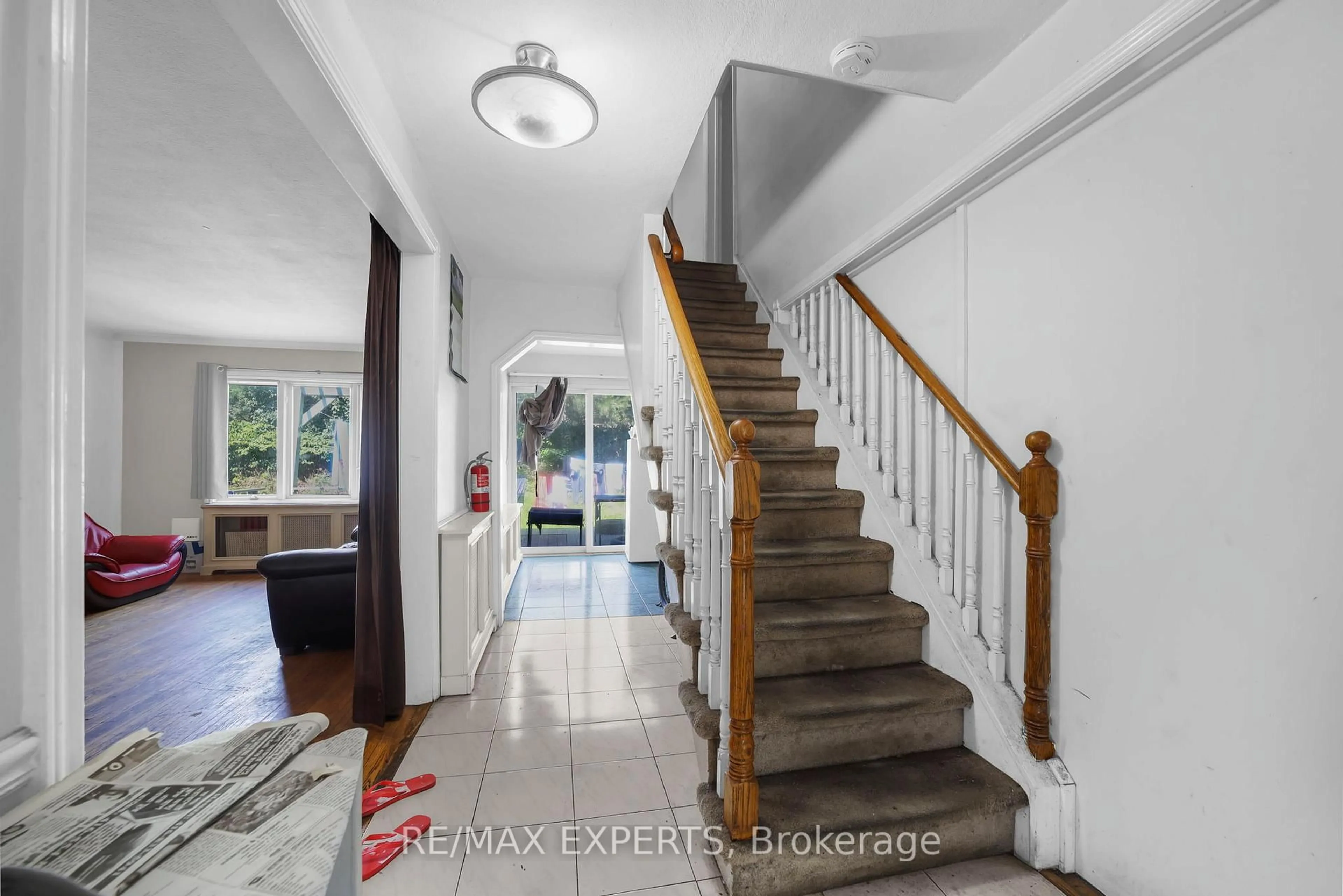 Unknown for 16 Bellehaven Cres, Toronto Ontario M1M 1H3