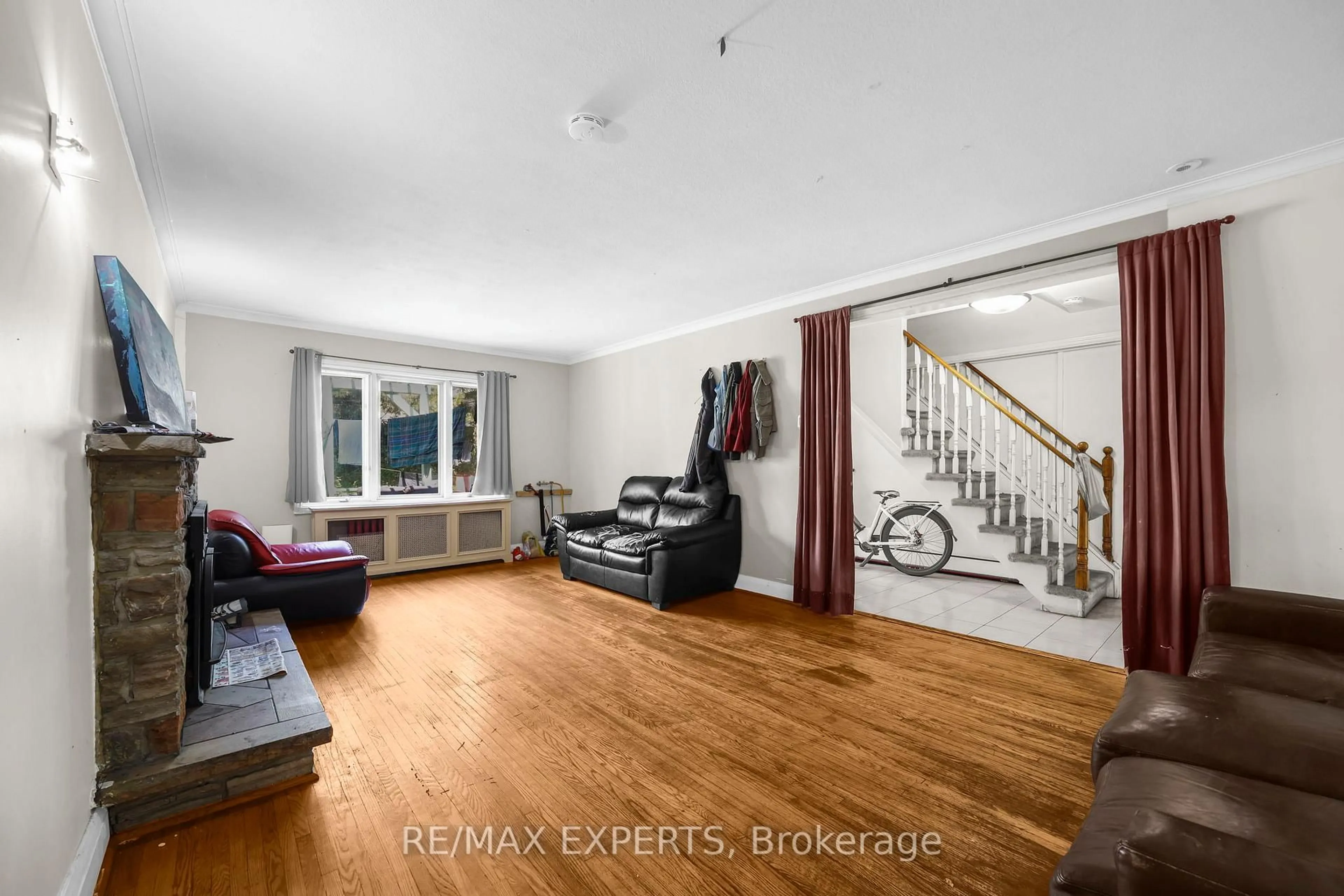 Unknown for 16 Bellehaven Cres, Toronto Ontario M1M 1H3