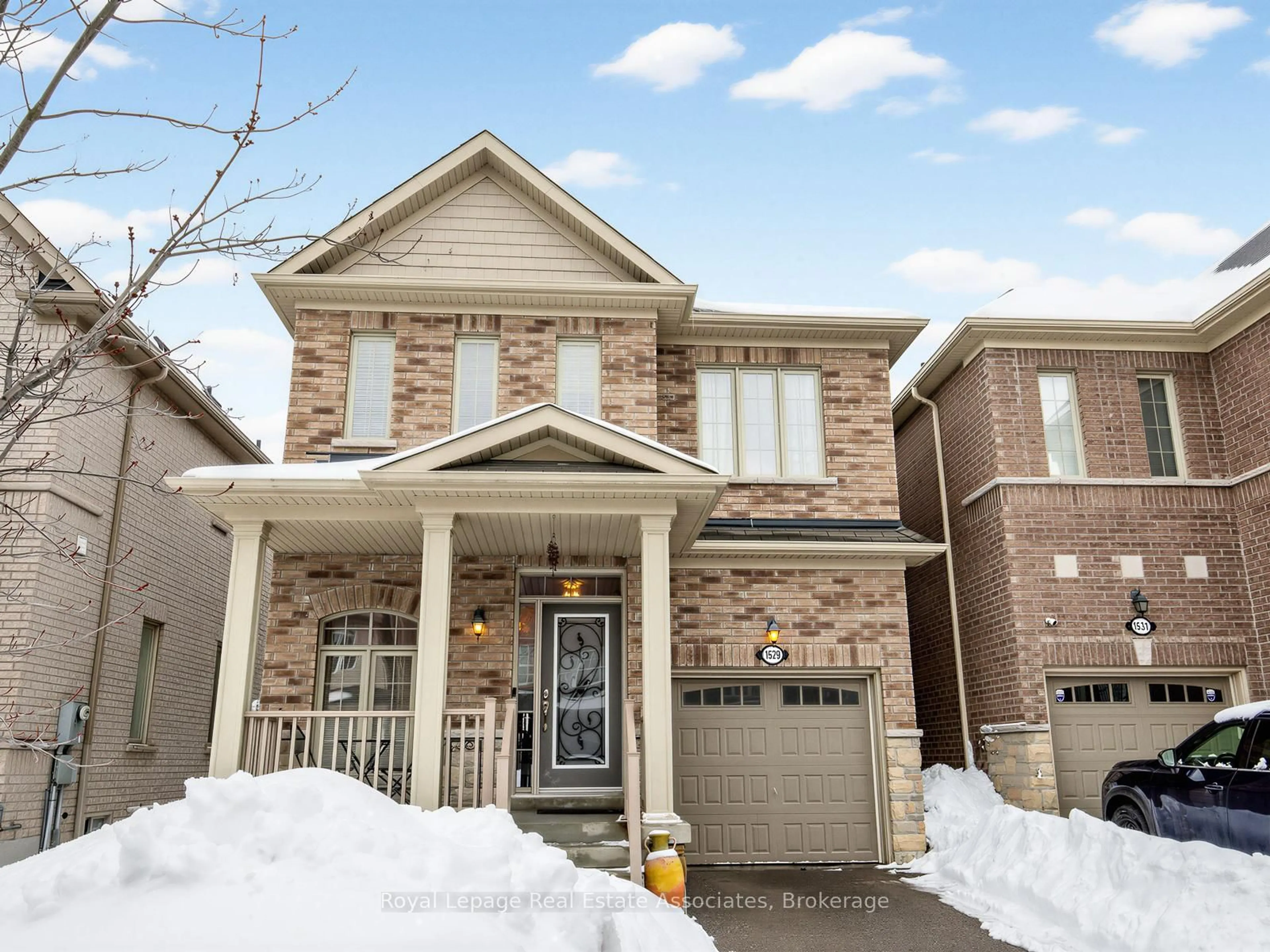 Home with brick exterior material, street for 1529 Winville Rd, Pickering Ontario L1X 0B8