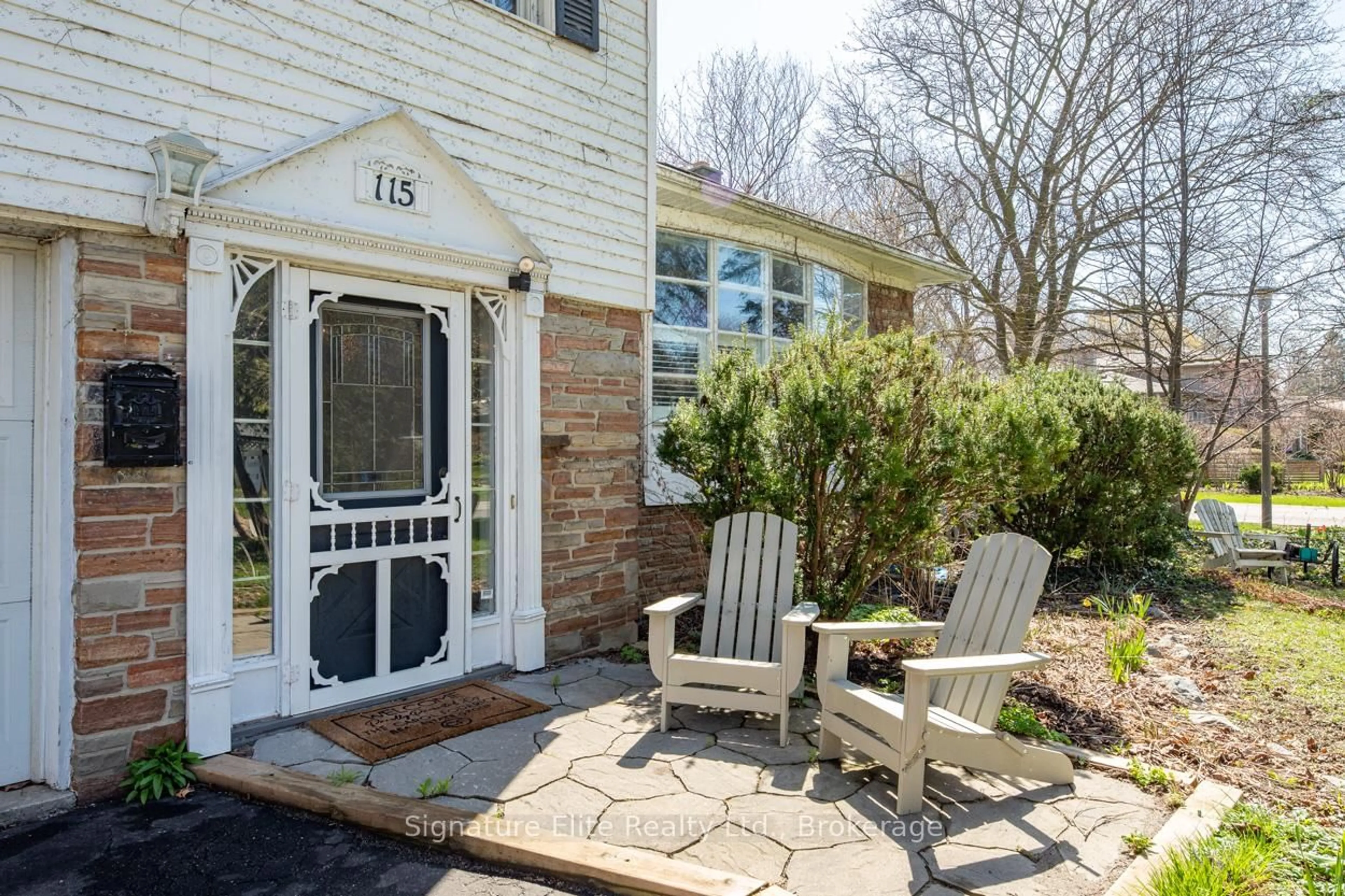 Patio, street for 115 Toynbee Tr, Toronto Ontario M1E 1G5