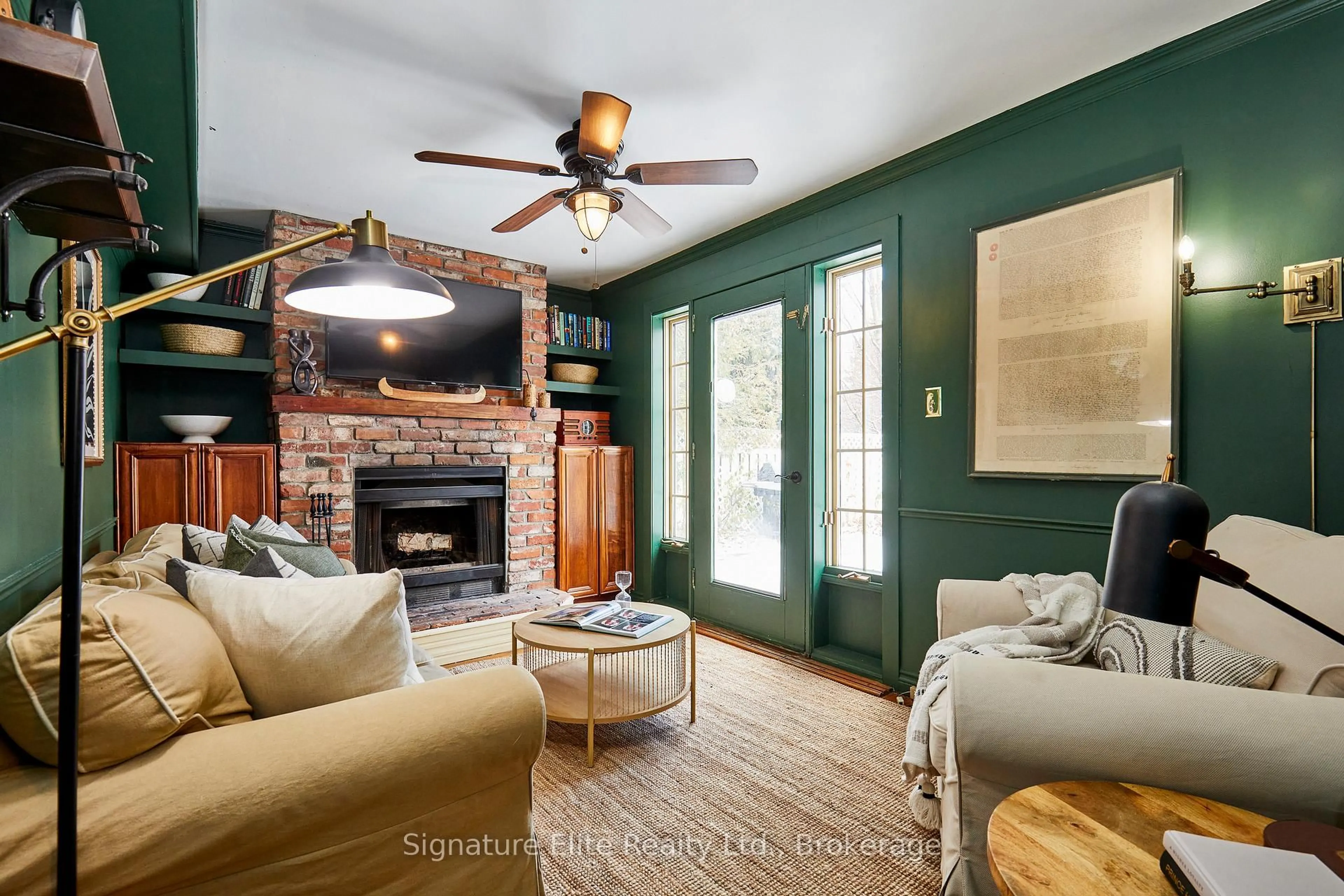Living room with furniture, unknown for 115 Toynbee Tr, Toronto Ontario M1E 1G5