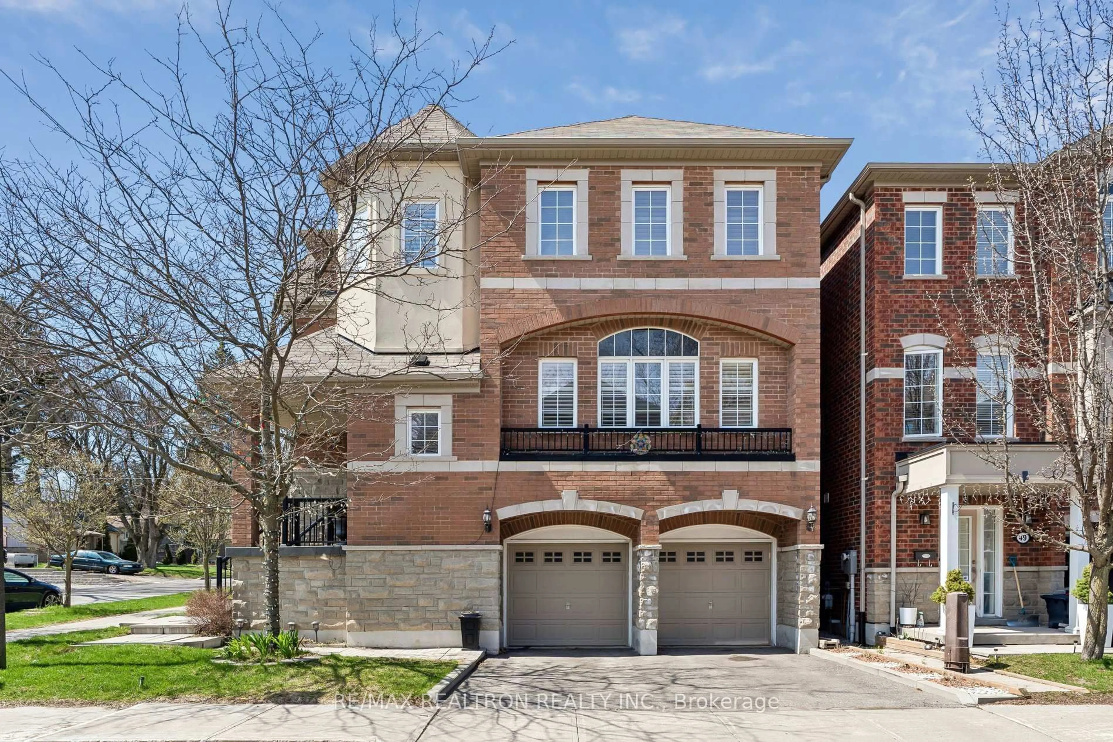 Home with brick exterior material, street for 12 Dale Ave, Toronto Ontario M1J 3J5