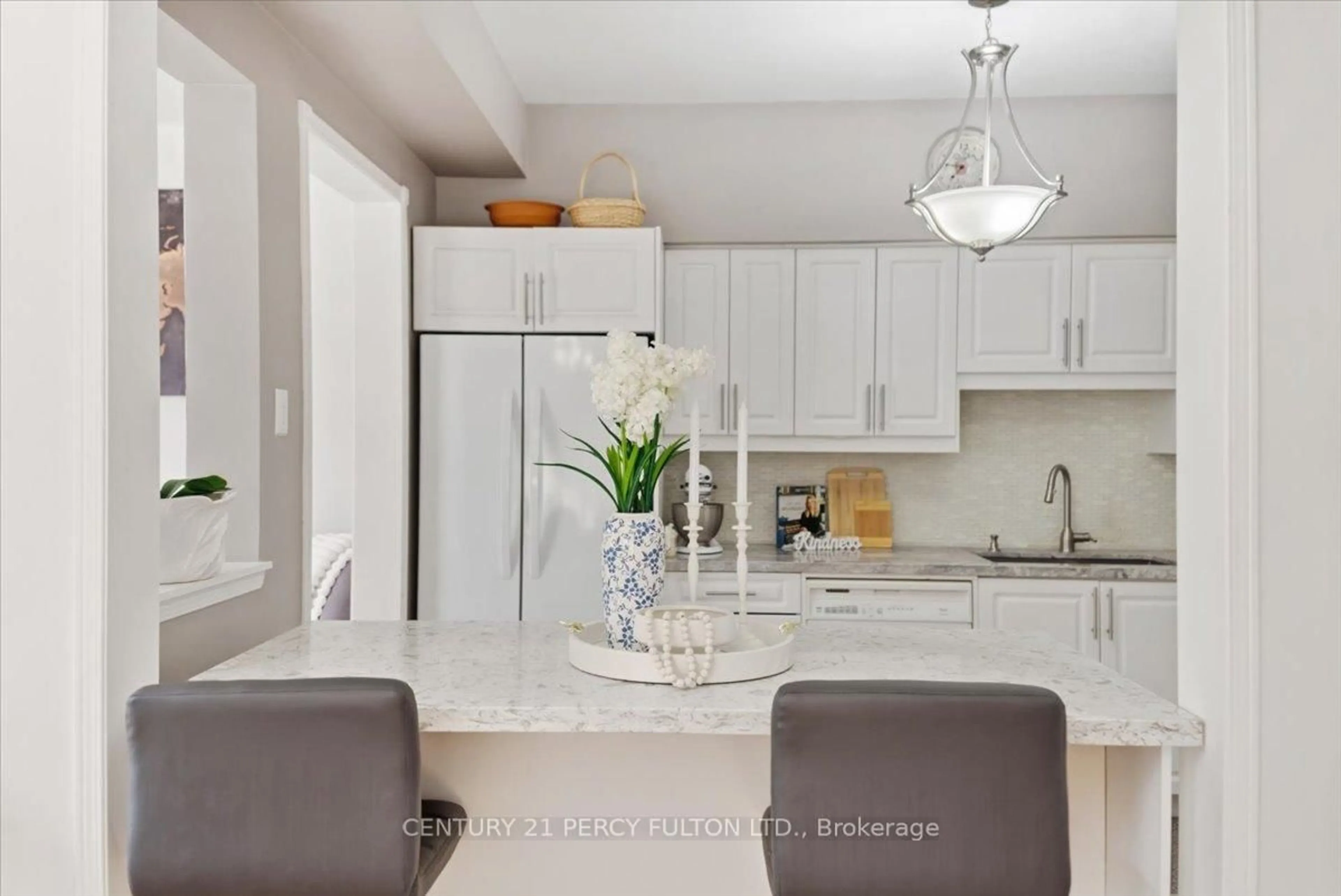 Open concept kitchen, ceramic/tile floor for 1991 Treetop Way, Pickering Ontario L1V 7C8