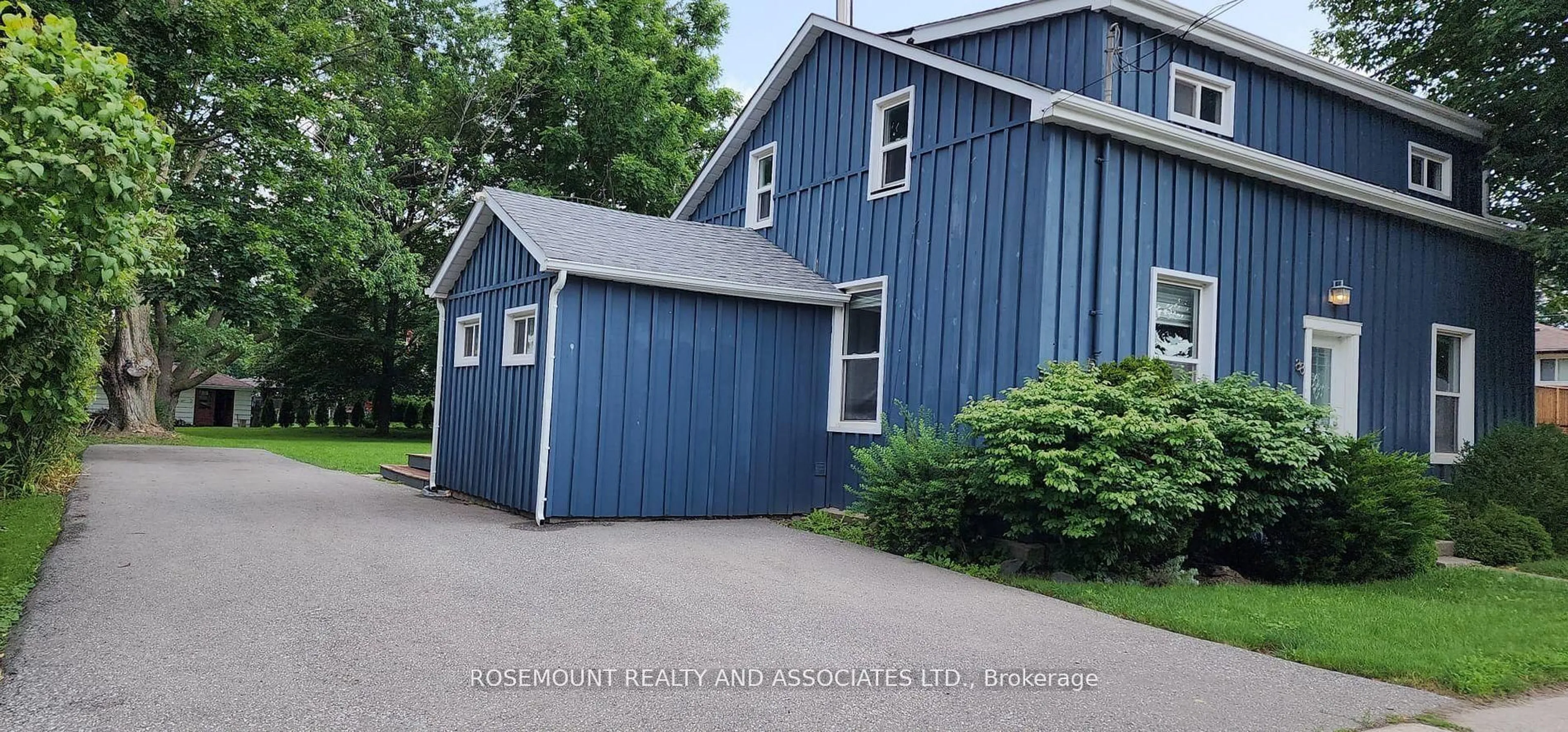 Unknown for 88 Winchester Rd, Whitby Ontario L1M 1B4