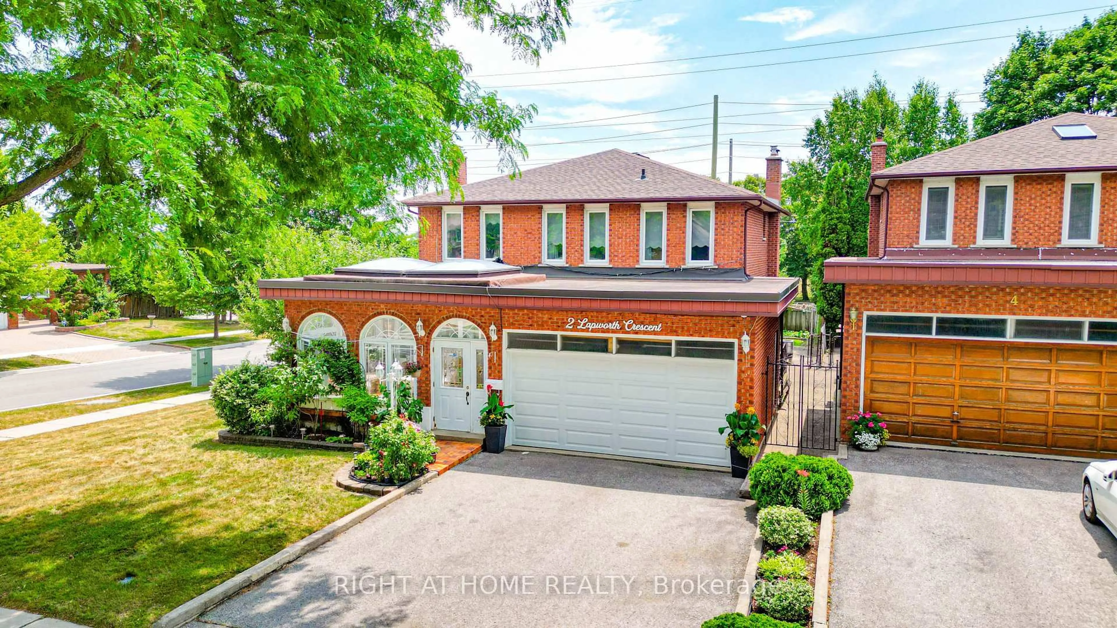 Home with brick exterior material, street for 2 Lapworth Cres, Toronto Ontario M1V 2M5