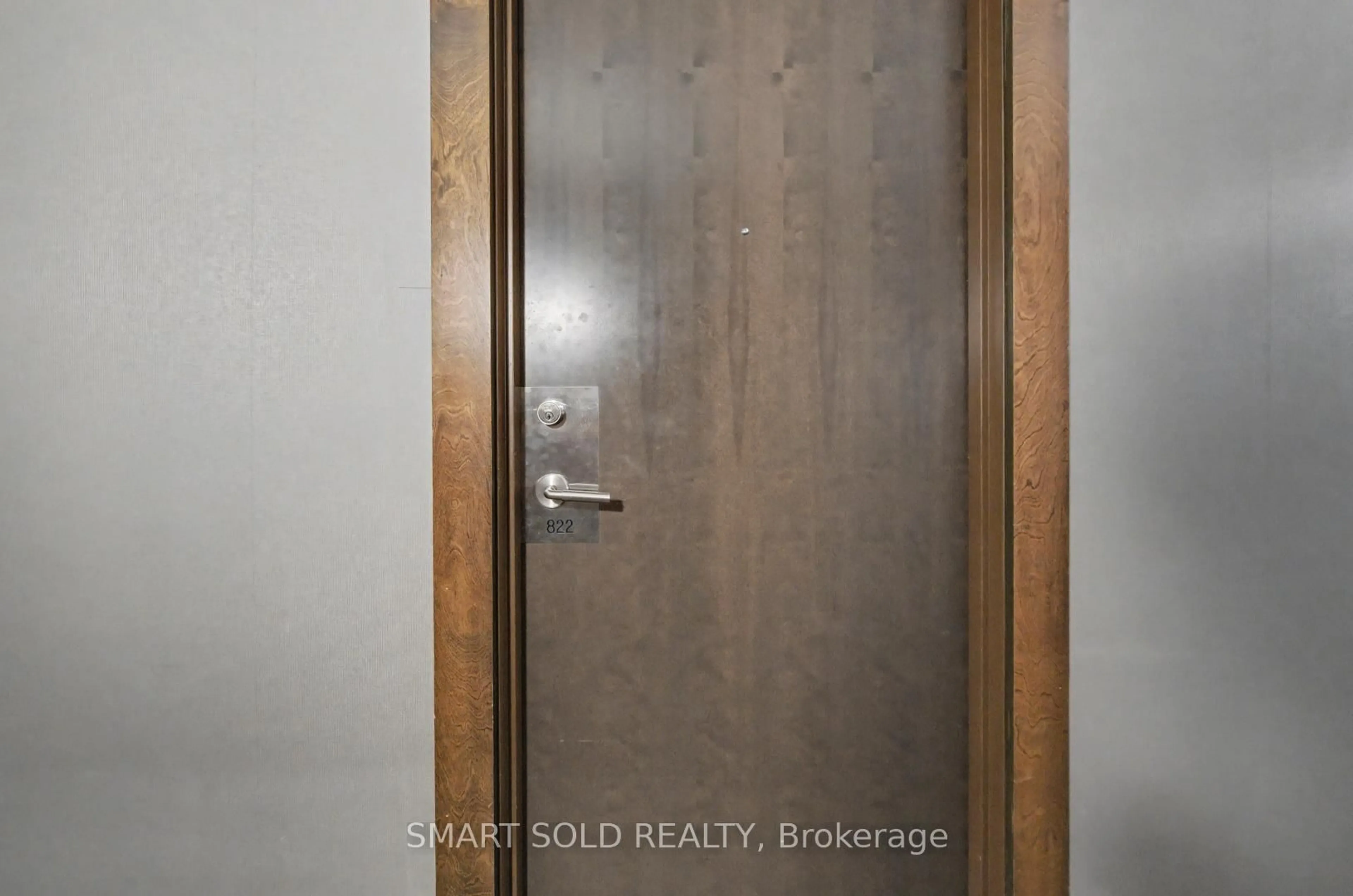 A pic of a room for 135 Village Green Sq #822, Toronto Ontario M1S 0G4