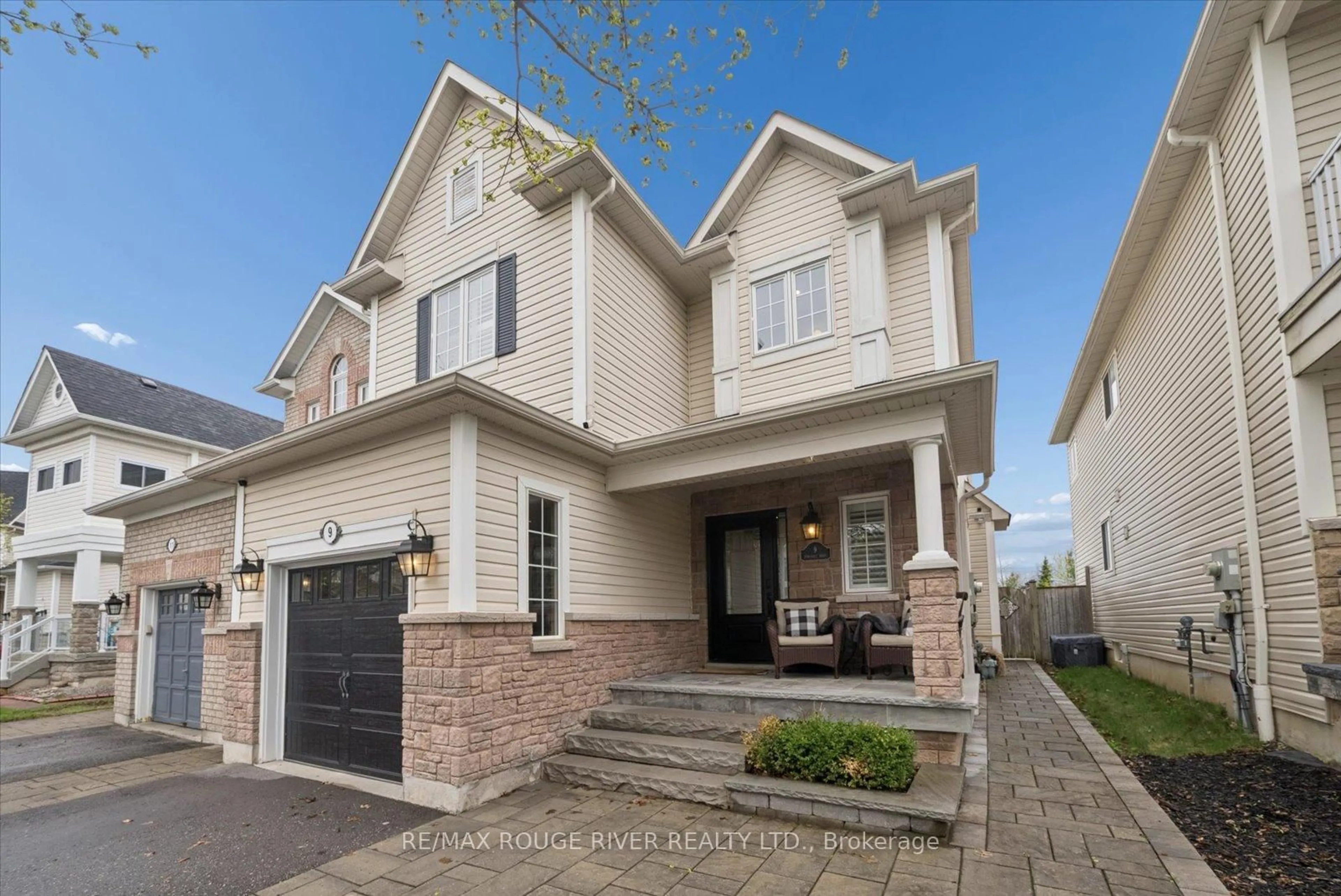 Unknown for 9 Dunstable Dr, Whitby Ontario L1M 2L8