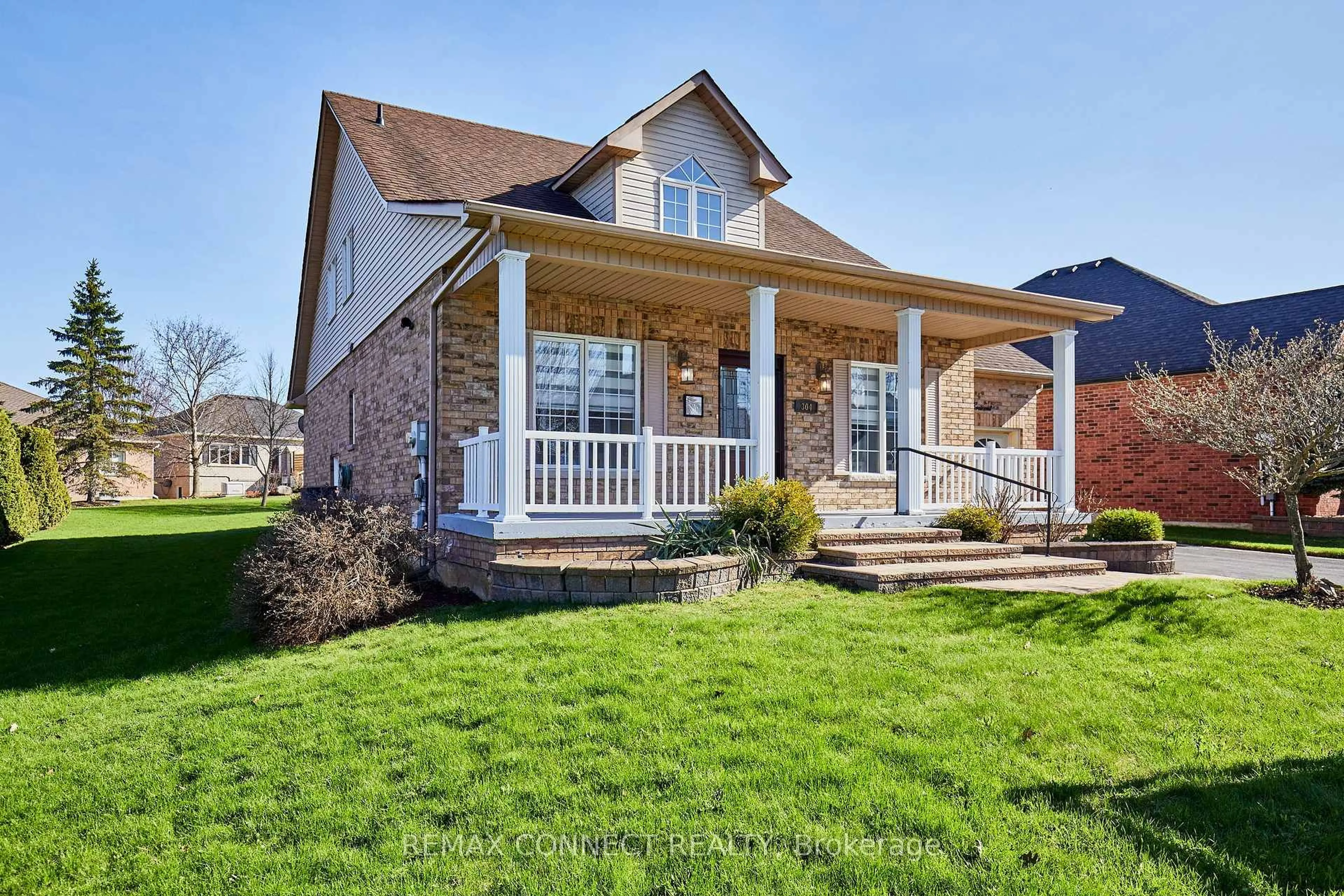 Home with brick exterior material, street for 304 Waterbury Cres, Scugog Ontario L9L 1S2