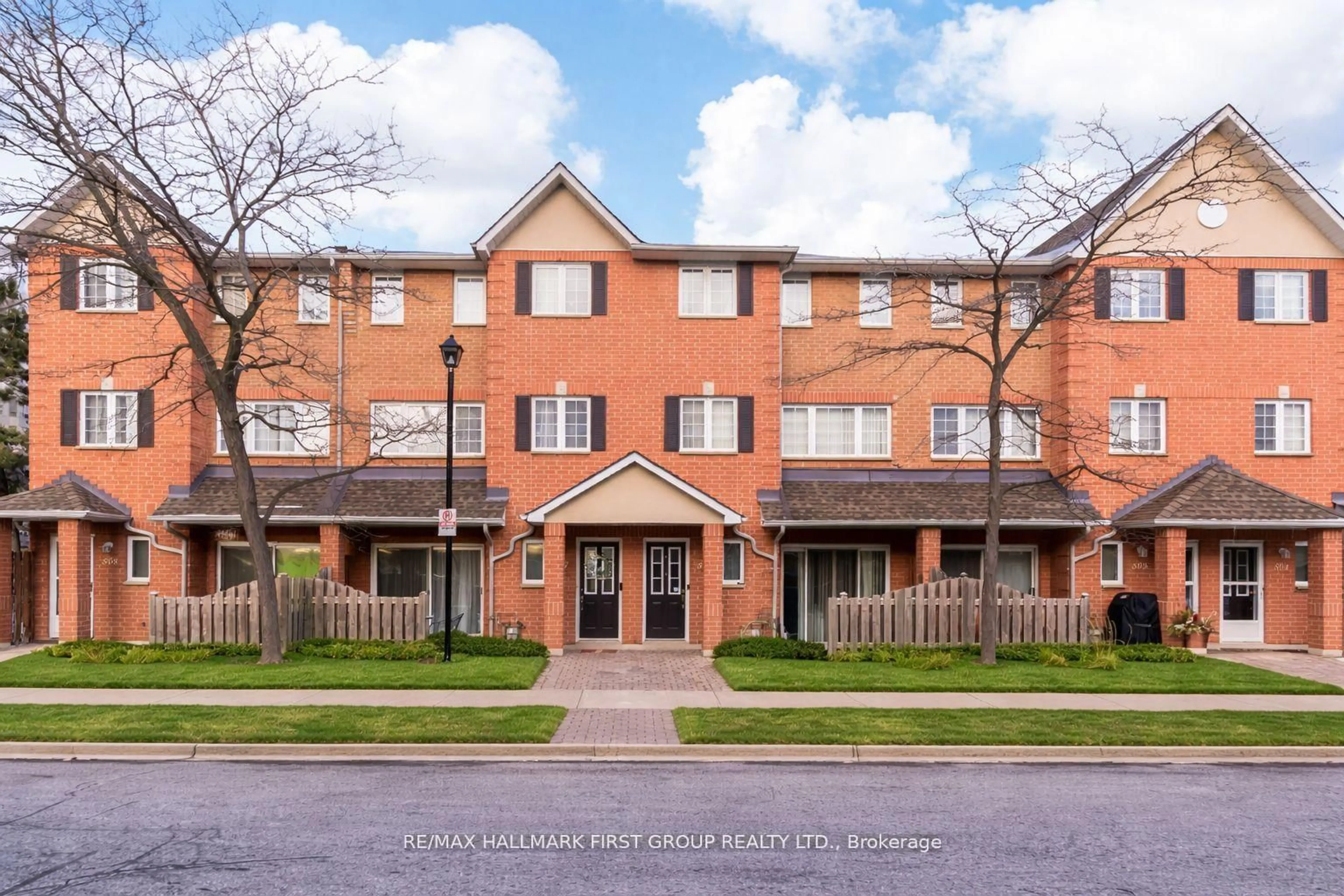Home with brick exterior material, street for 1400 The Esplanade N #507, Pickering Ontario L1V 6V4