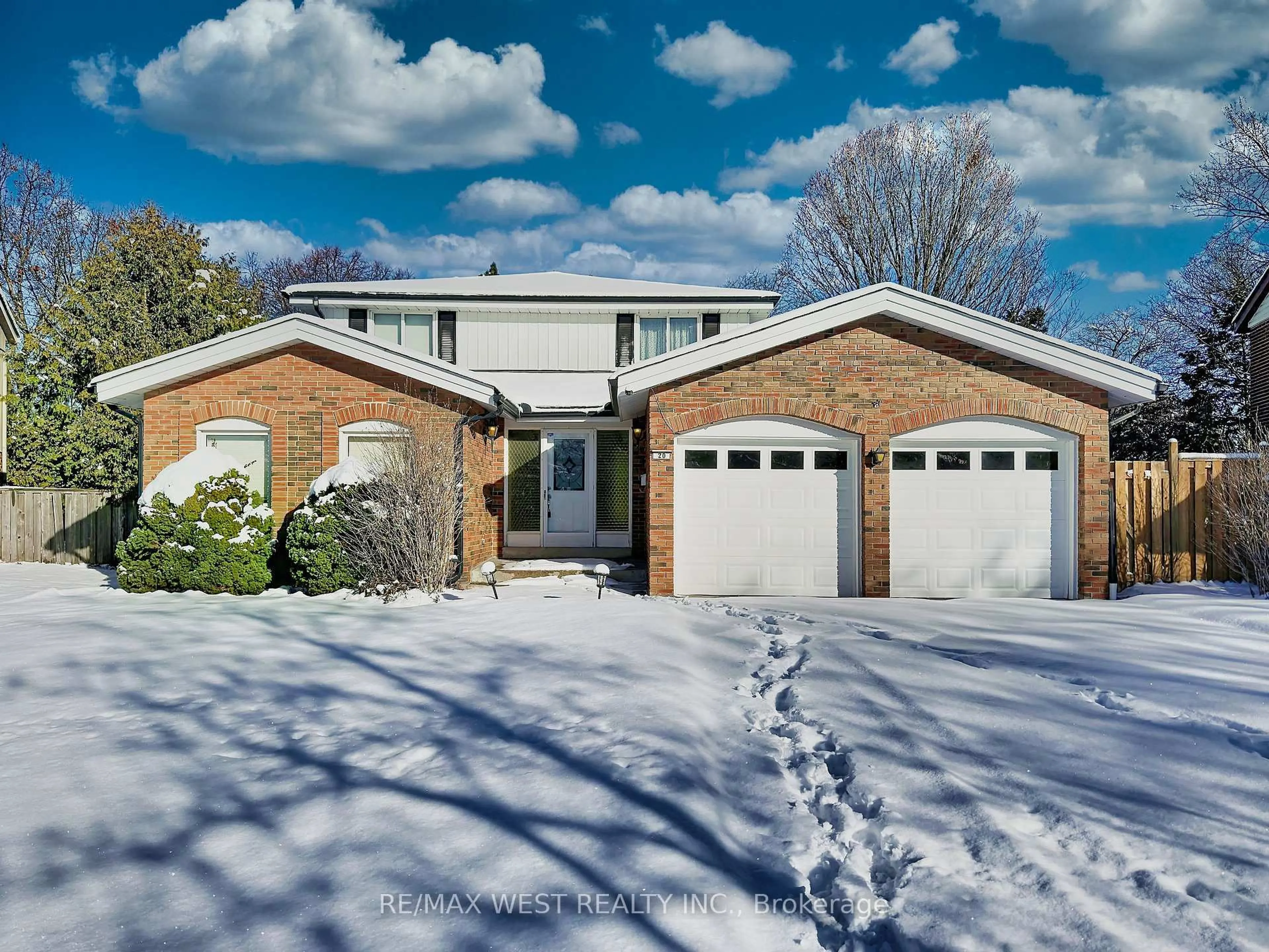 Home with brick exterior material, street for 20 Foxwood Grve, Toronto Ontario M1W 1V2