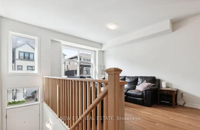 778 Kootenay Path, Oshawa 5
