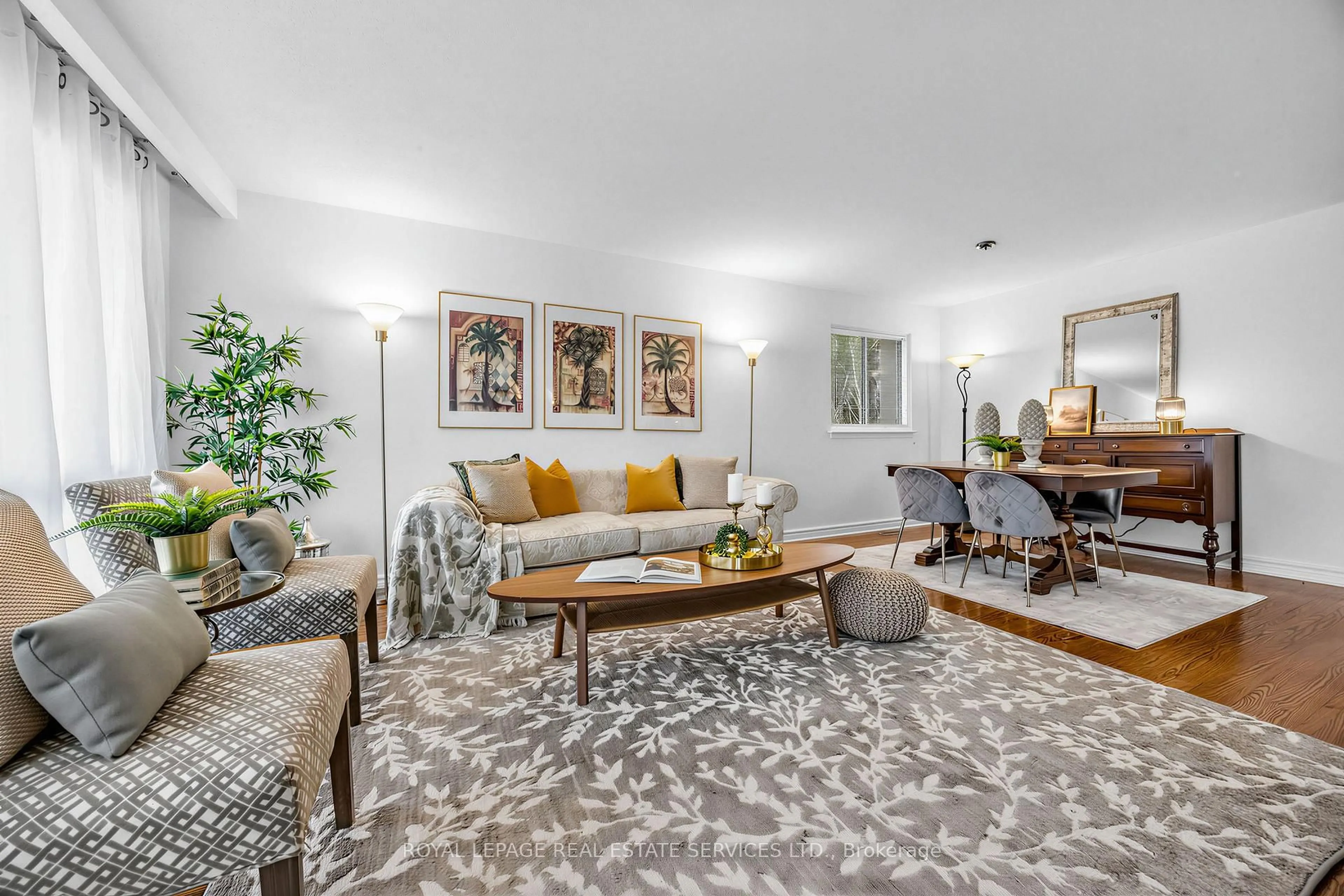 Living room with furniture, carpet floor for 16 Donnacona Cres, Toronto Ontario M1E 3P9