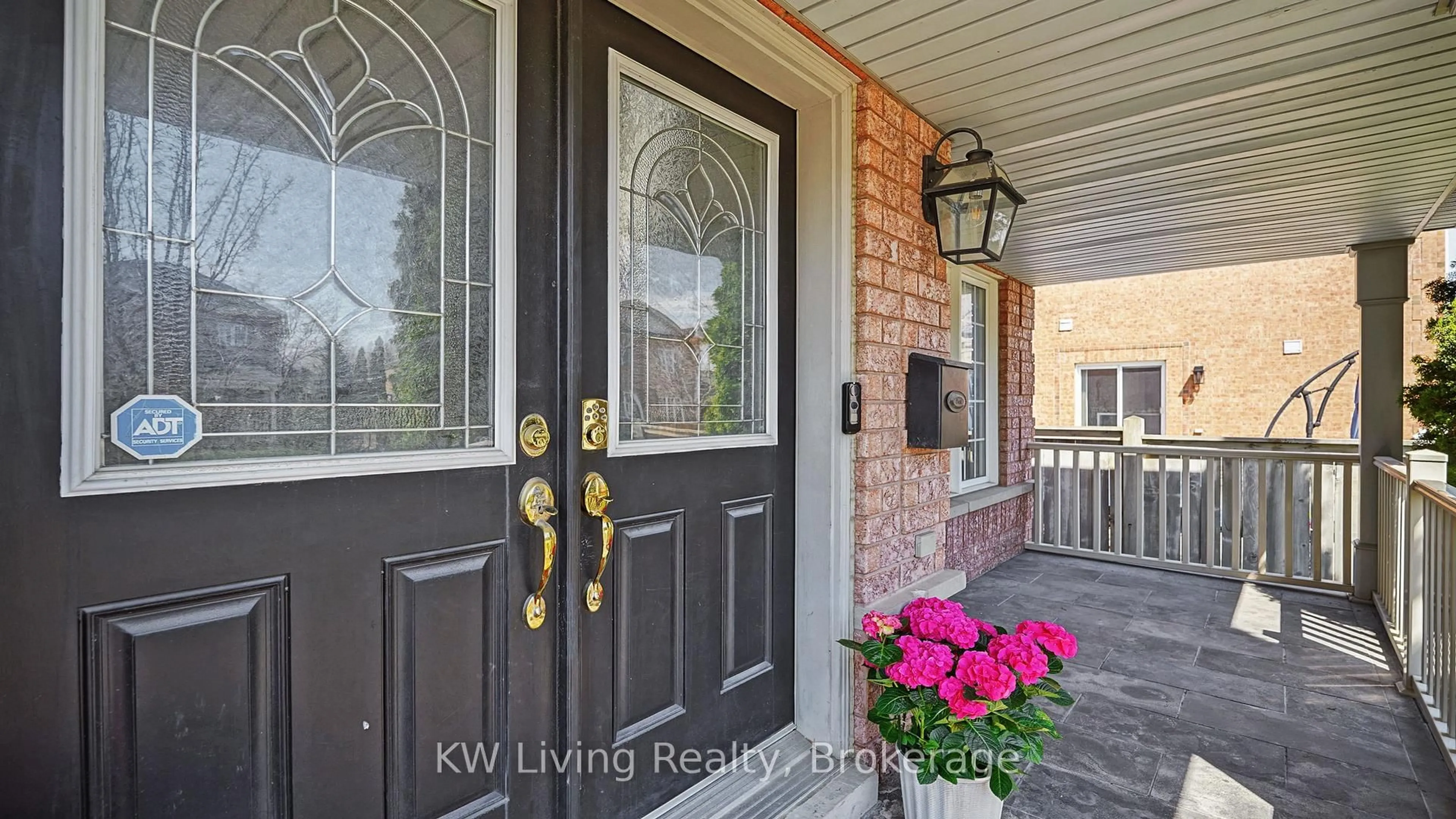 Indoor entryway for 4 Heslop St, Ajax Ontario L1T 0G5