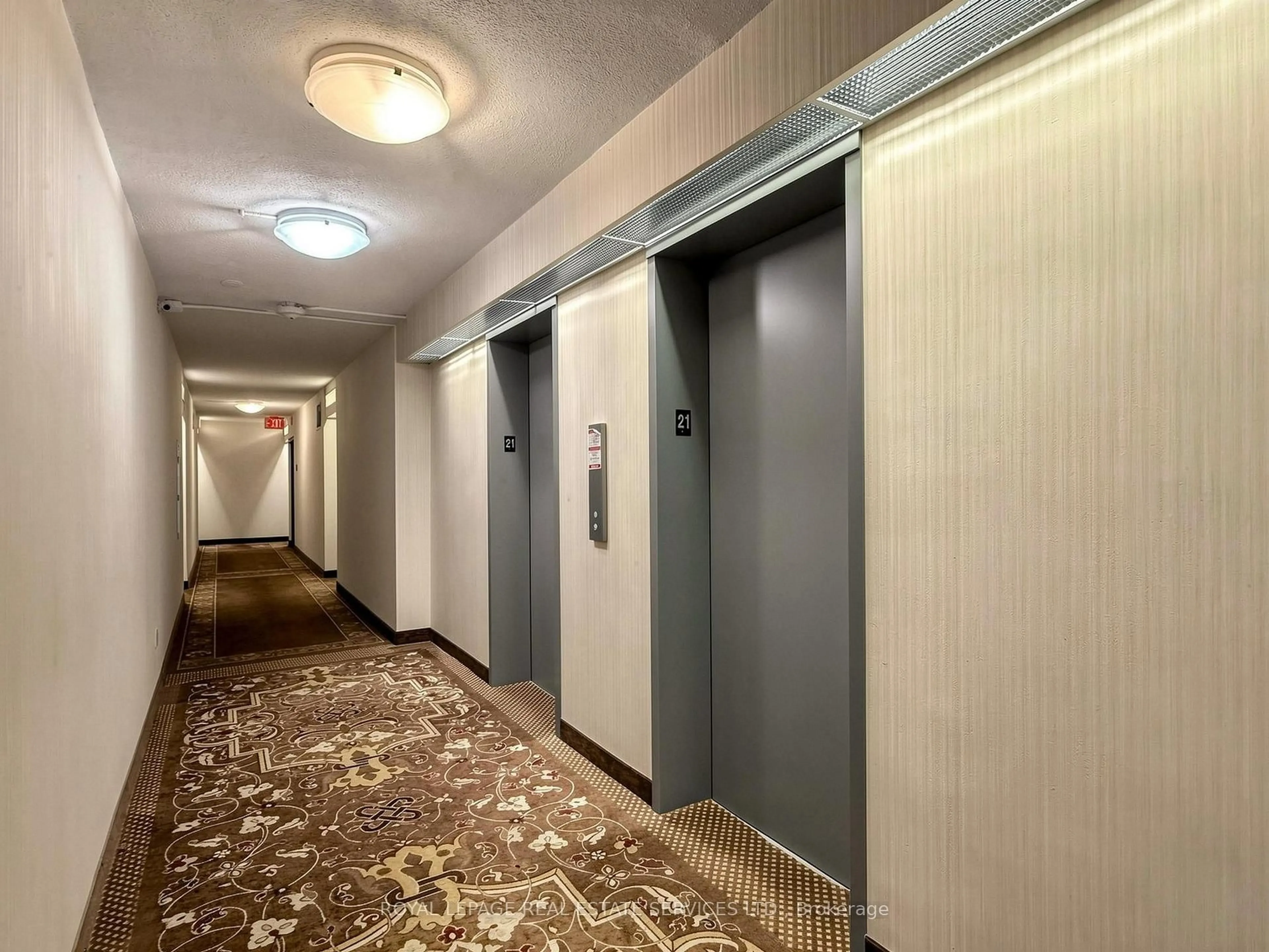 Indoor foyer for 4091 Sheppard Ave #2101, Toronto Ontario M1S 3H2