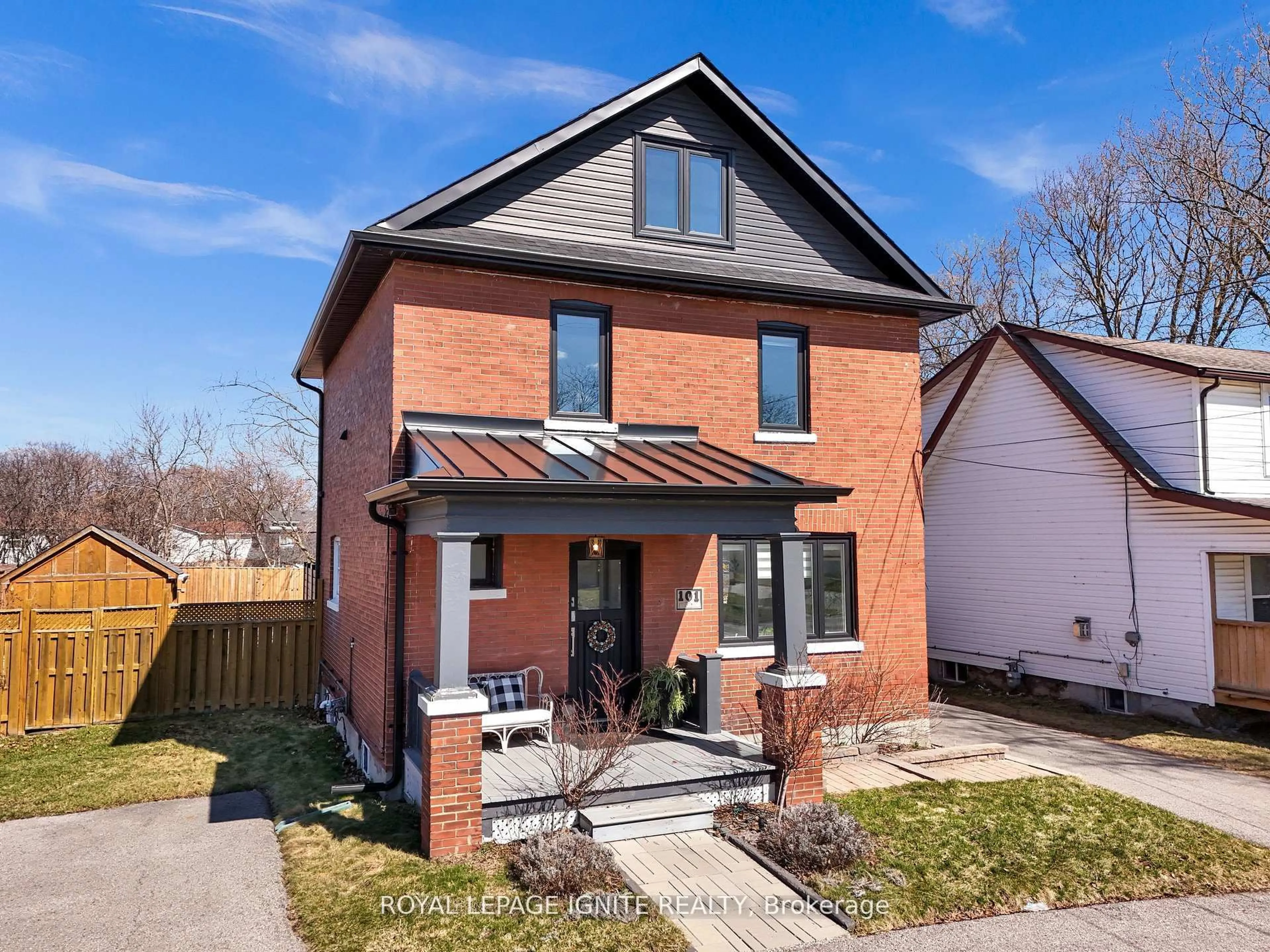 Home with brick exterior material, street for 101 Gibbons St, Oshawa Ontario L1J 4Y1
