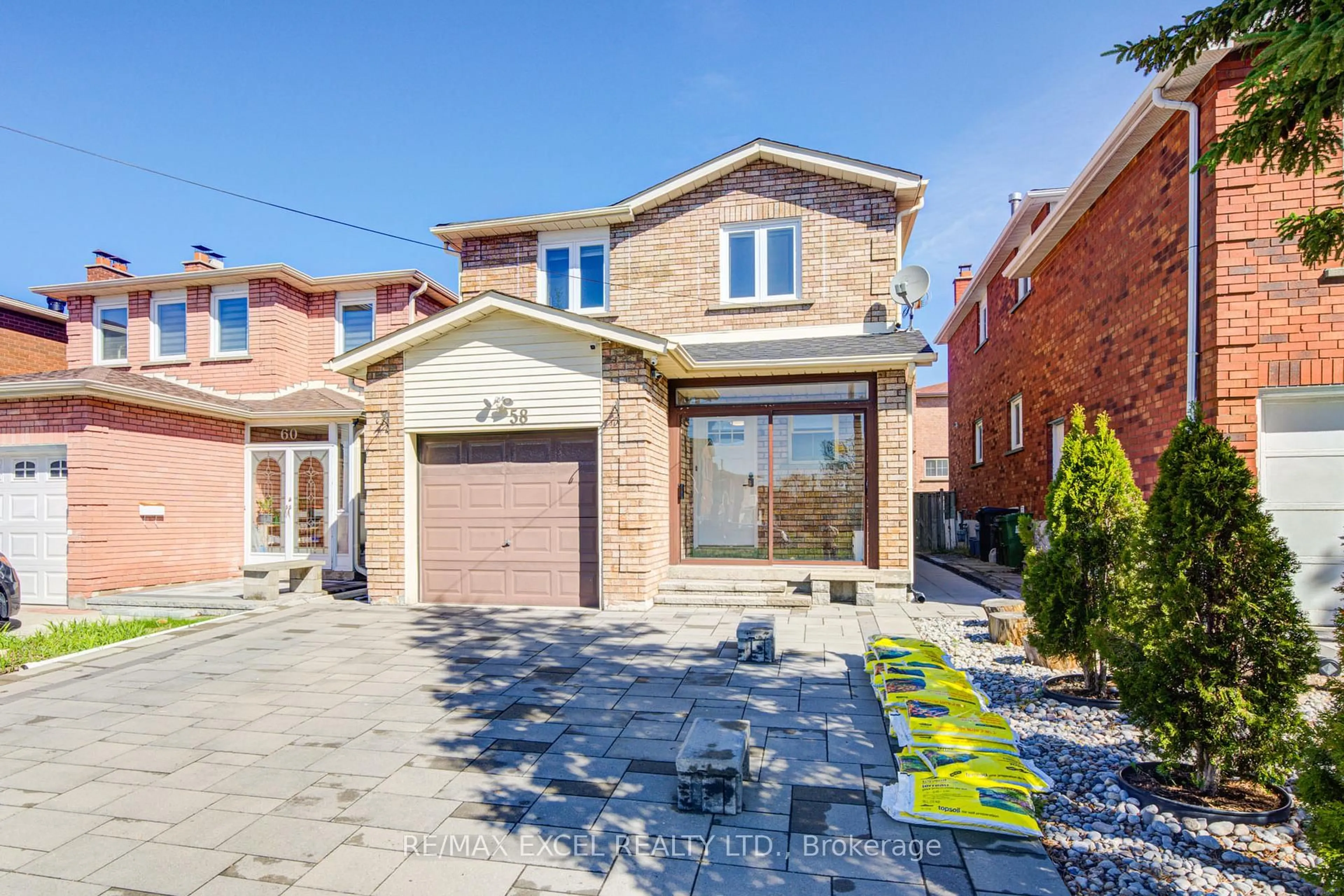Home with brick exterior material, street for 58 Alanbull Sq, Toronto Ontario M1V 4M1