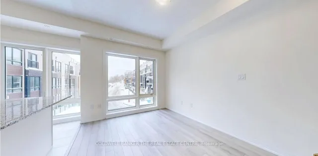 165 Tapscott Rd #32, Toronto 3